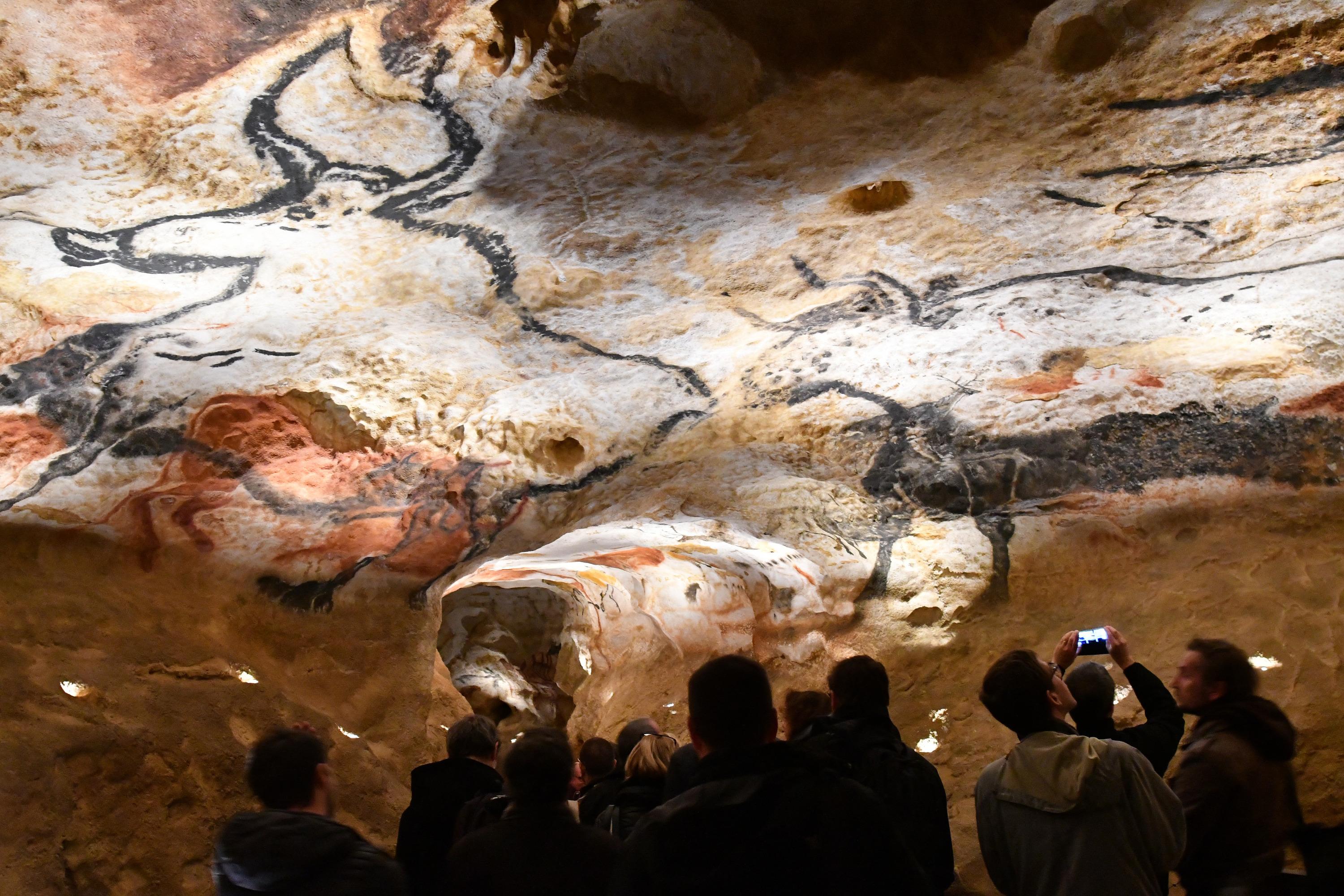 La Grotte De Lascaux Fete Les 80 Ans De Sa Decouverte En Petit Comite Mais En Bonne Sante