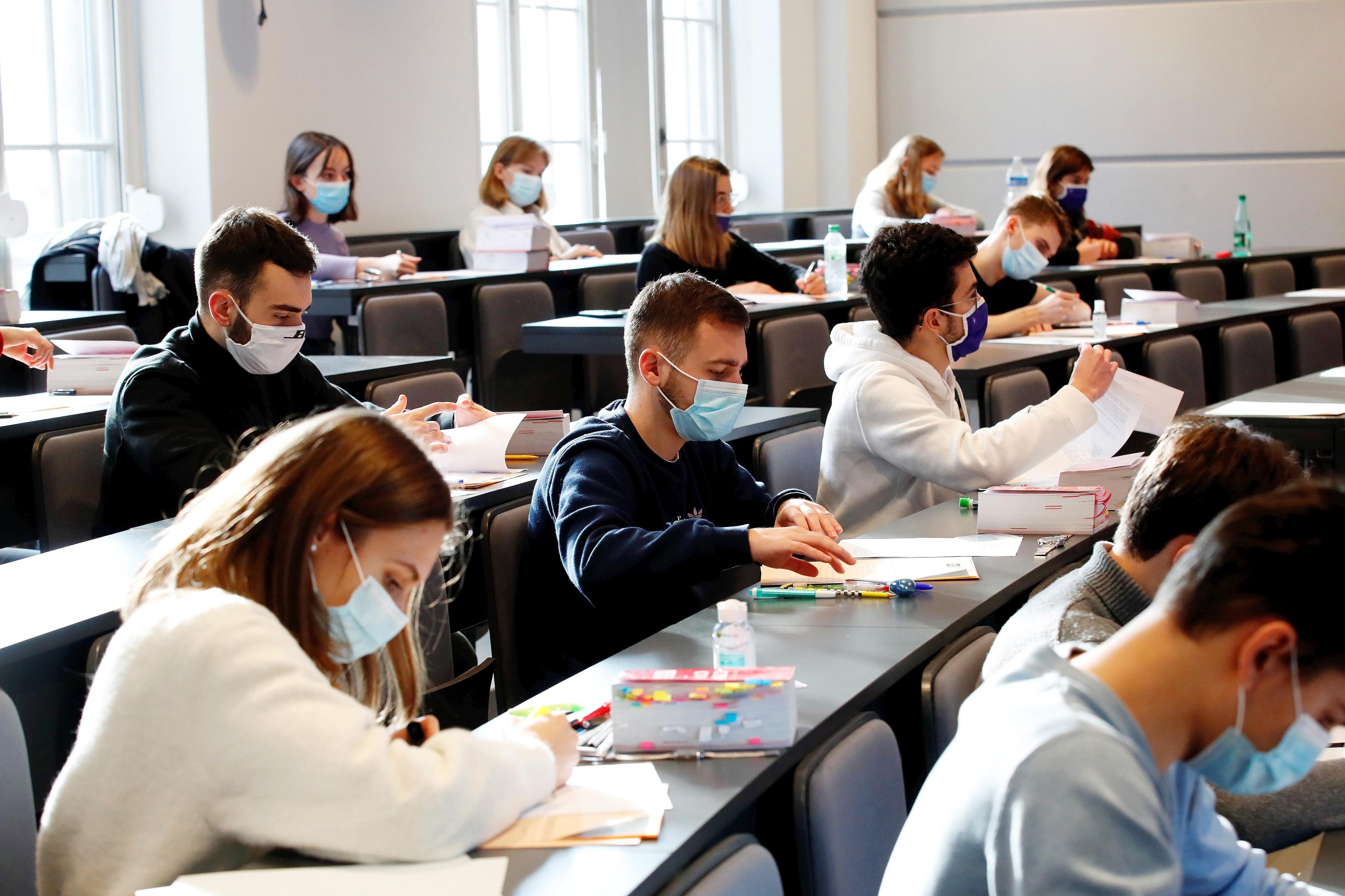 La Nouvelle Reforme Des Etudes De Medecine Est Une Catastrophe Pour Toute Une Generation D Etudiants La Nouvelle Reforme Des Etudes De Medecine Est Une Catastrophe Pour Toute Une Generation D Etudiants