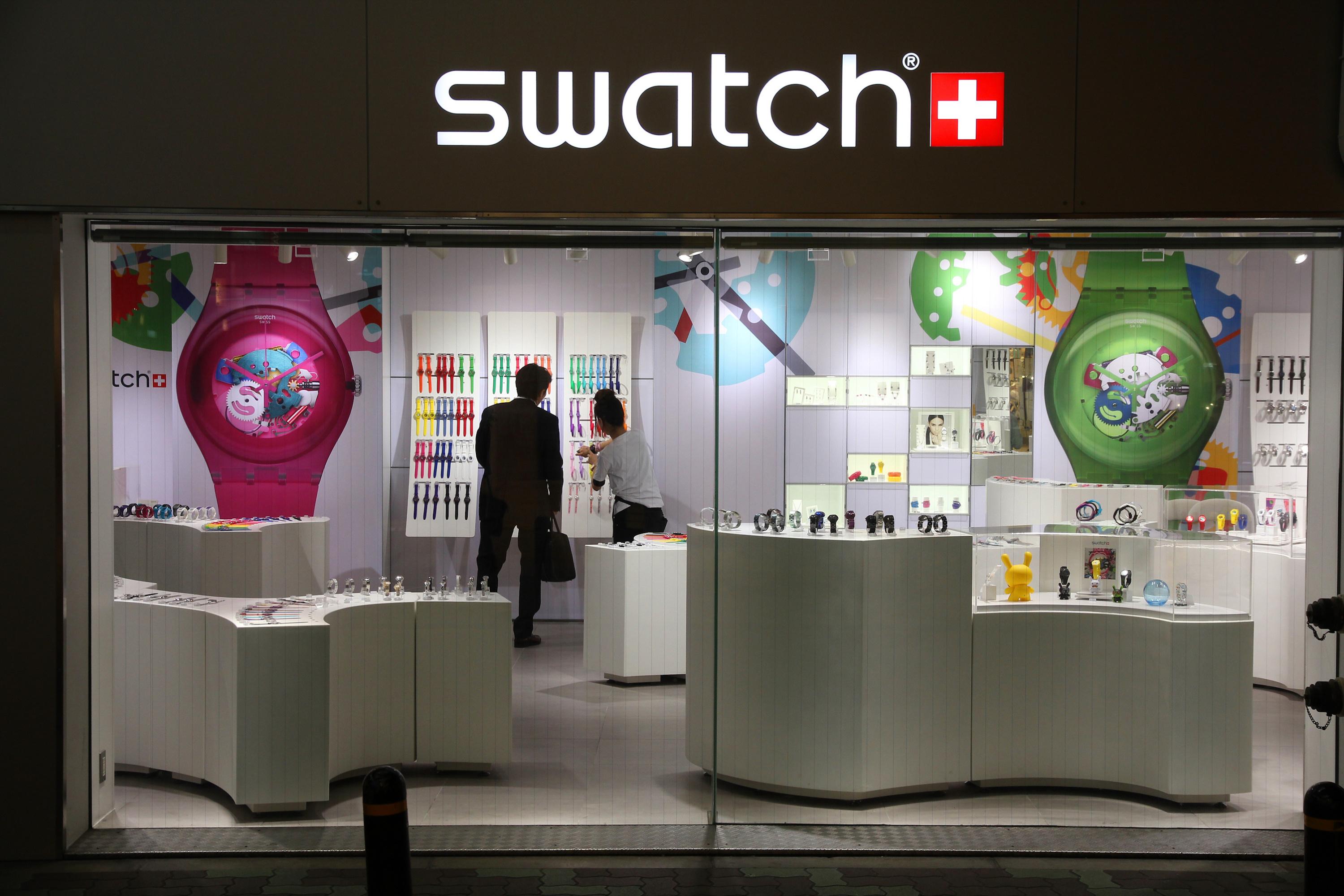 Sanctions: l'horloger Swatch Group suspend ses exportations vers la Russie