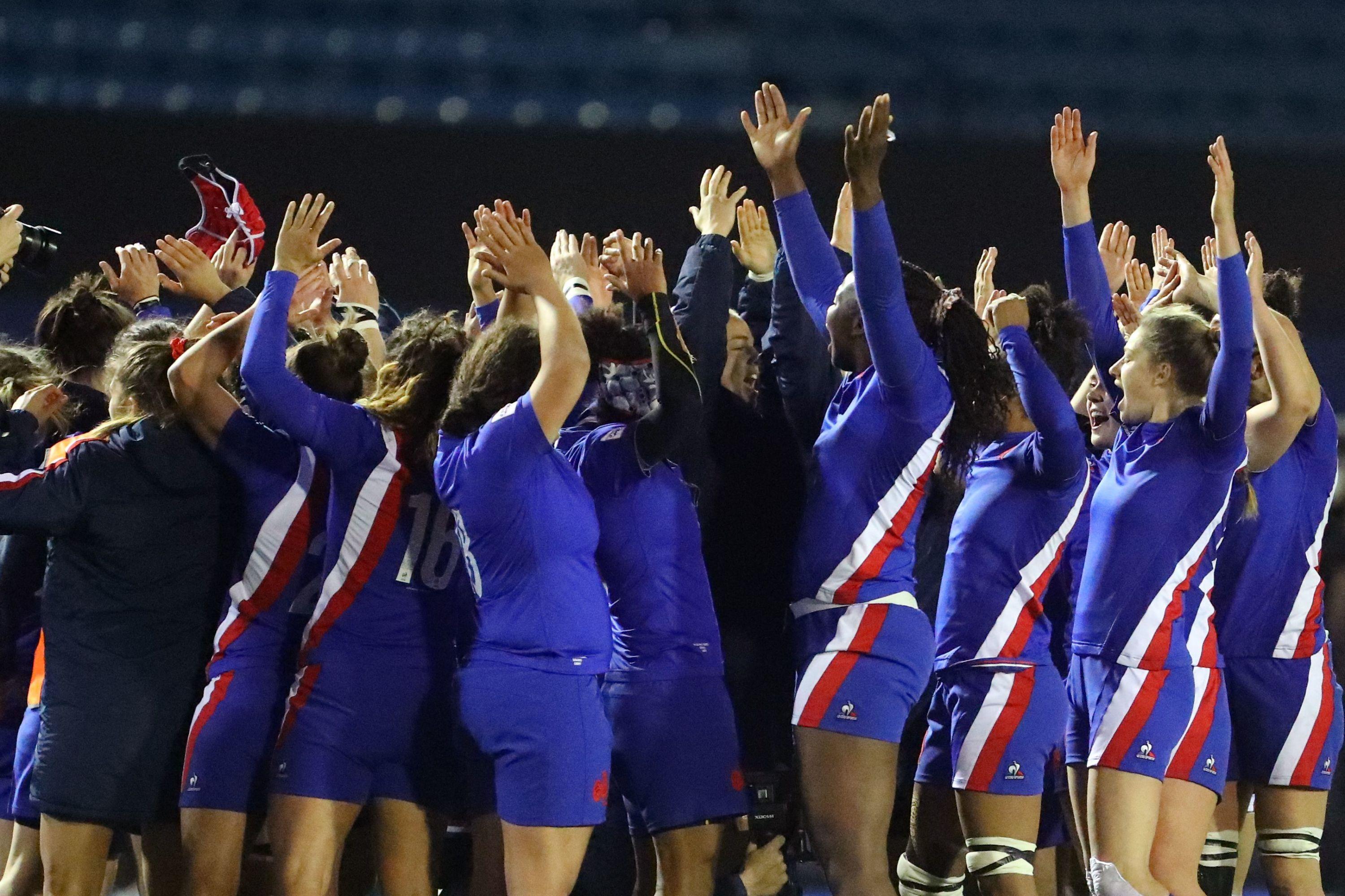 Six Nations : les Bleues surclassent Galles et attendent l'Angleterre pour une finale