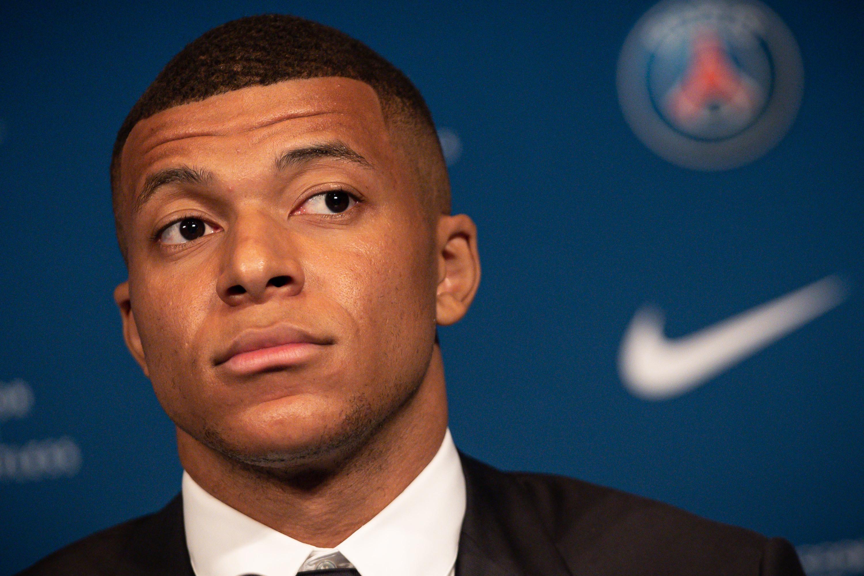 Ceferin regrette les «insultes» à l'encontre du PSG et de Mbappé