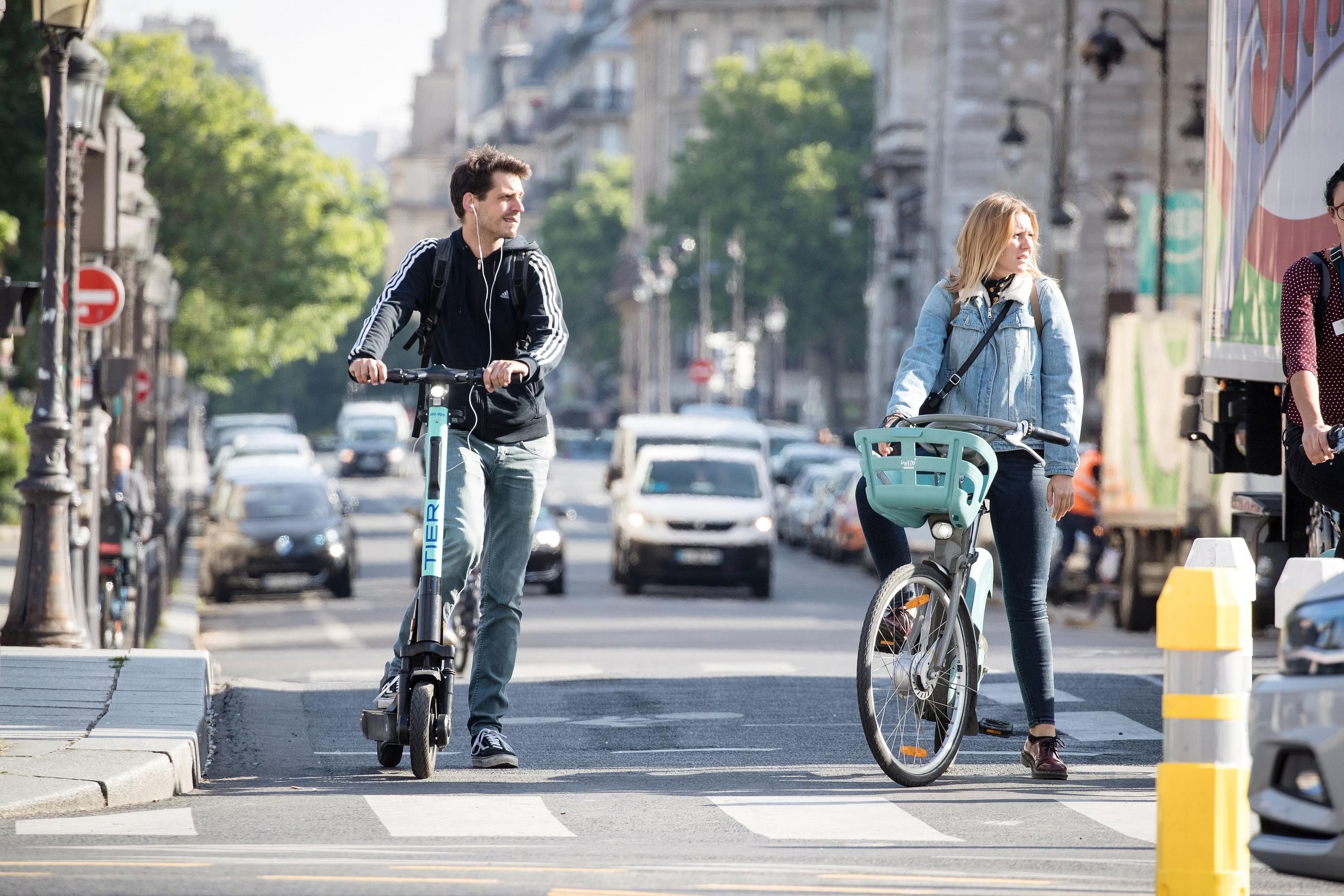 À Paris, la fréquentation des pistes cyclables a doublé en un an.