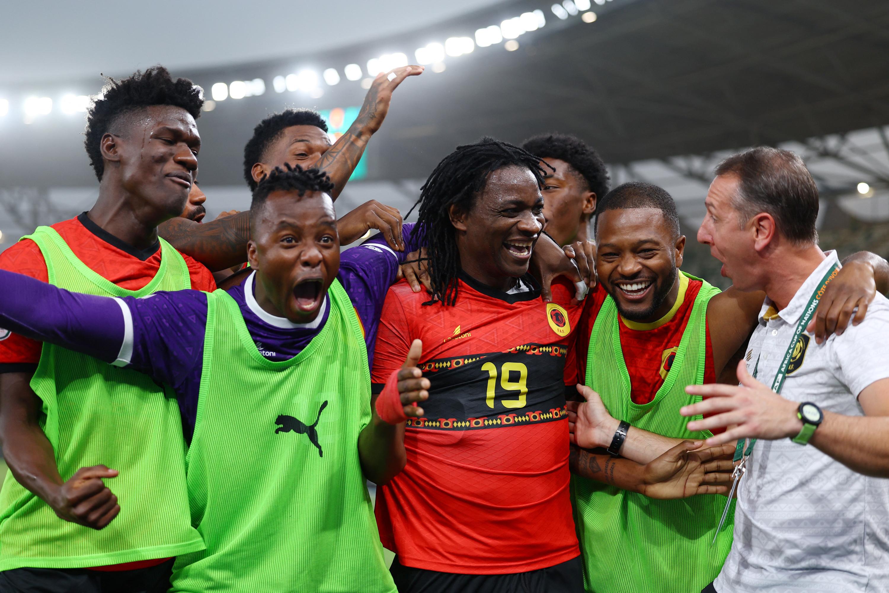 CAN : l'Angola écrase la Namibie et va en quarts de finale