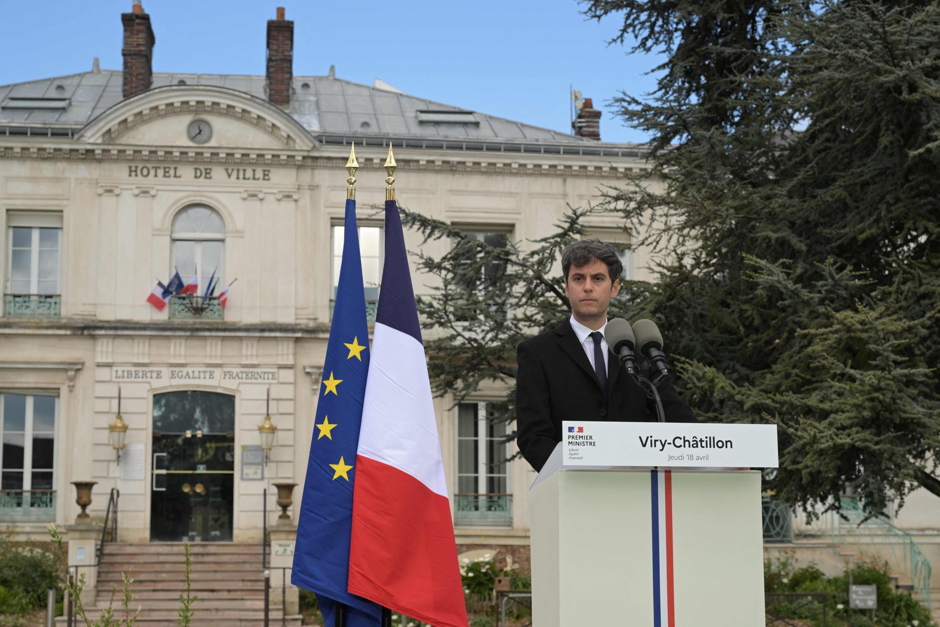 Le premier ministre Gabriel Attal, ce jeudi à Viry-Châtillon (Essonne).