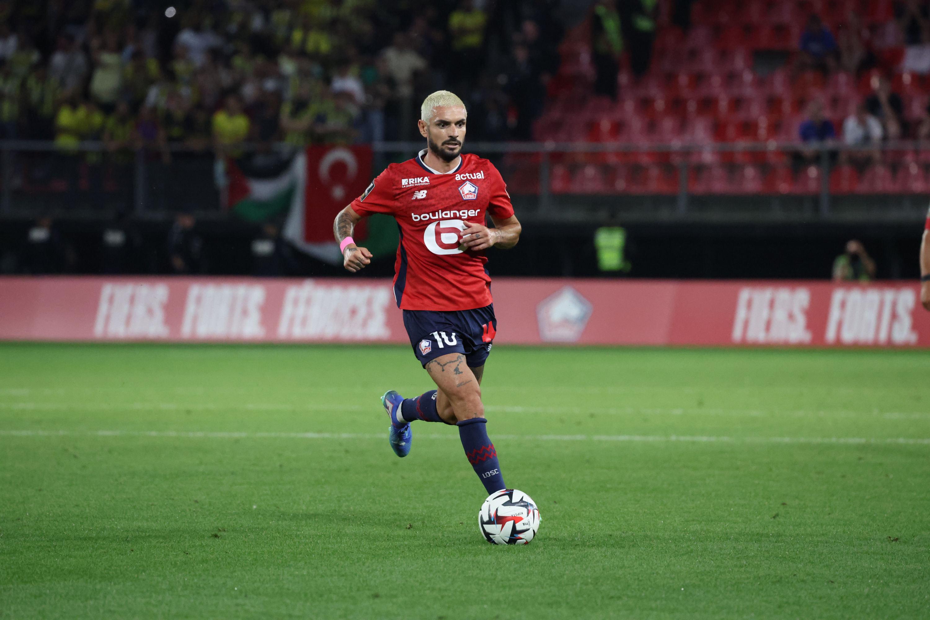 EN DIRECT - Ligue 1 : le Lille de Bruno Genesio se déplace à Reims, suivez la rencontre