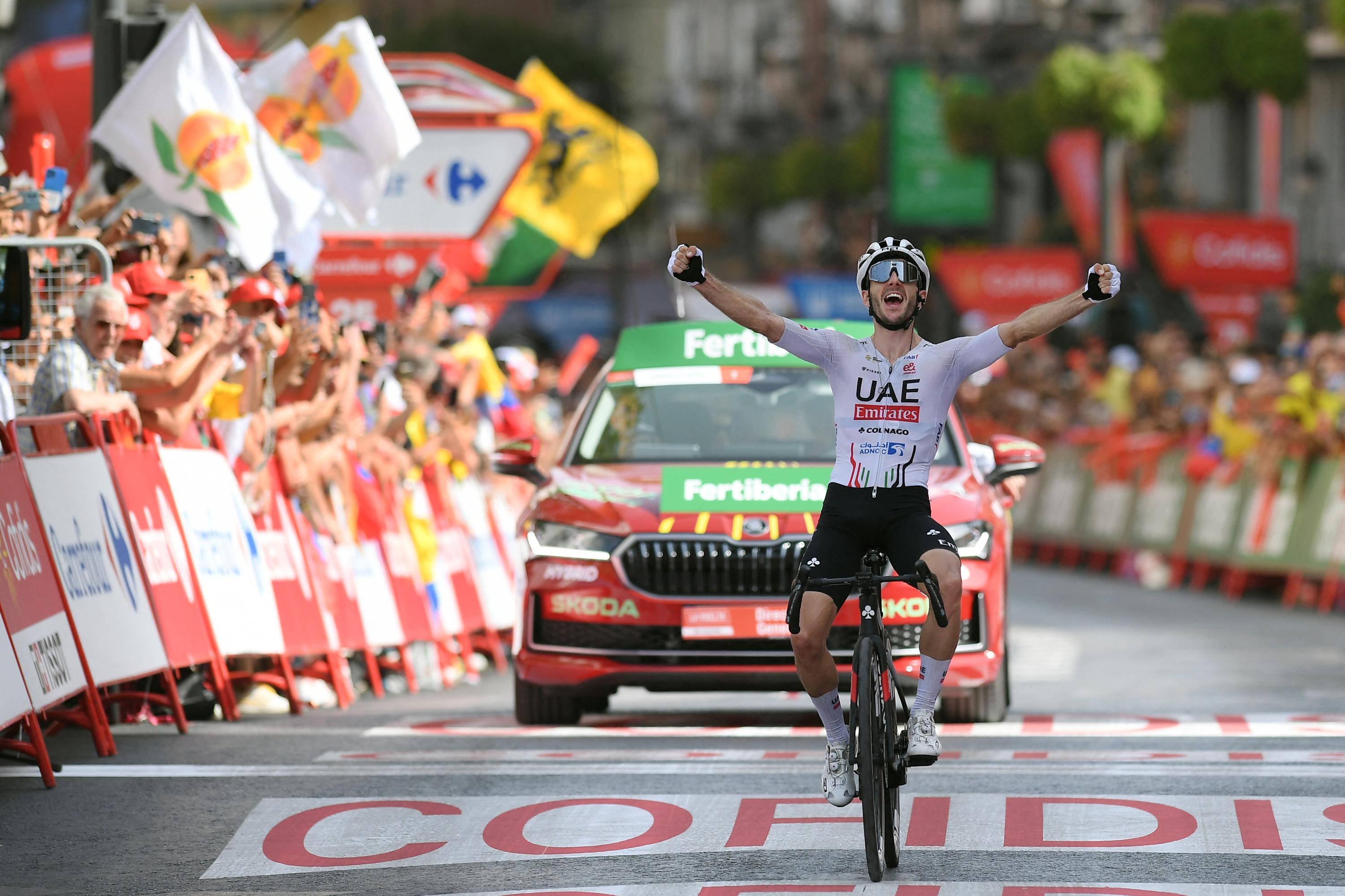 Tour d'Espagne: Yates remporte la 9e étape en solitaire, O'Connor toujours en rouge