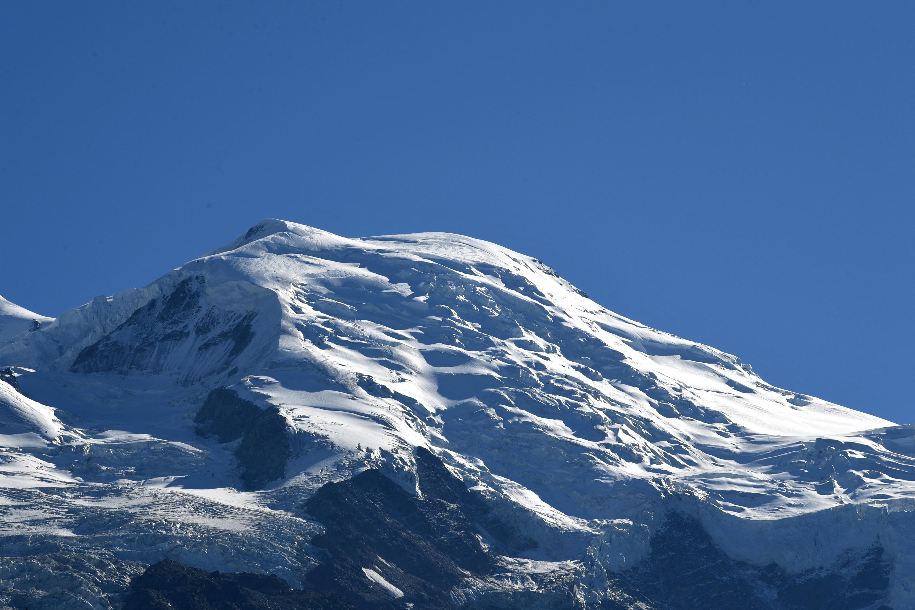 Les quatre alpinistes coréens et italiens piégés sur le mont Blanc retrouvés morts