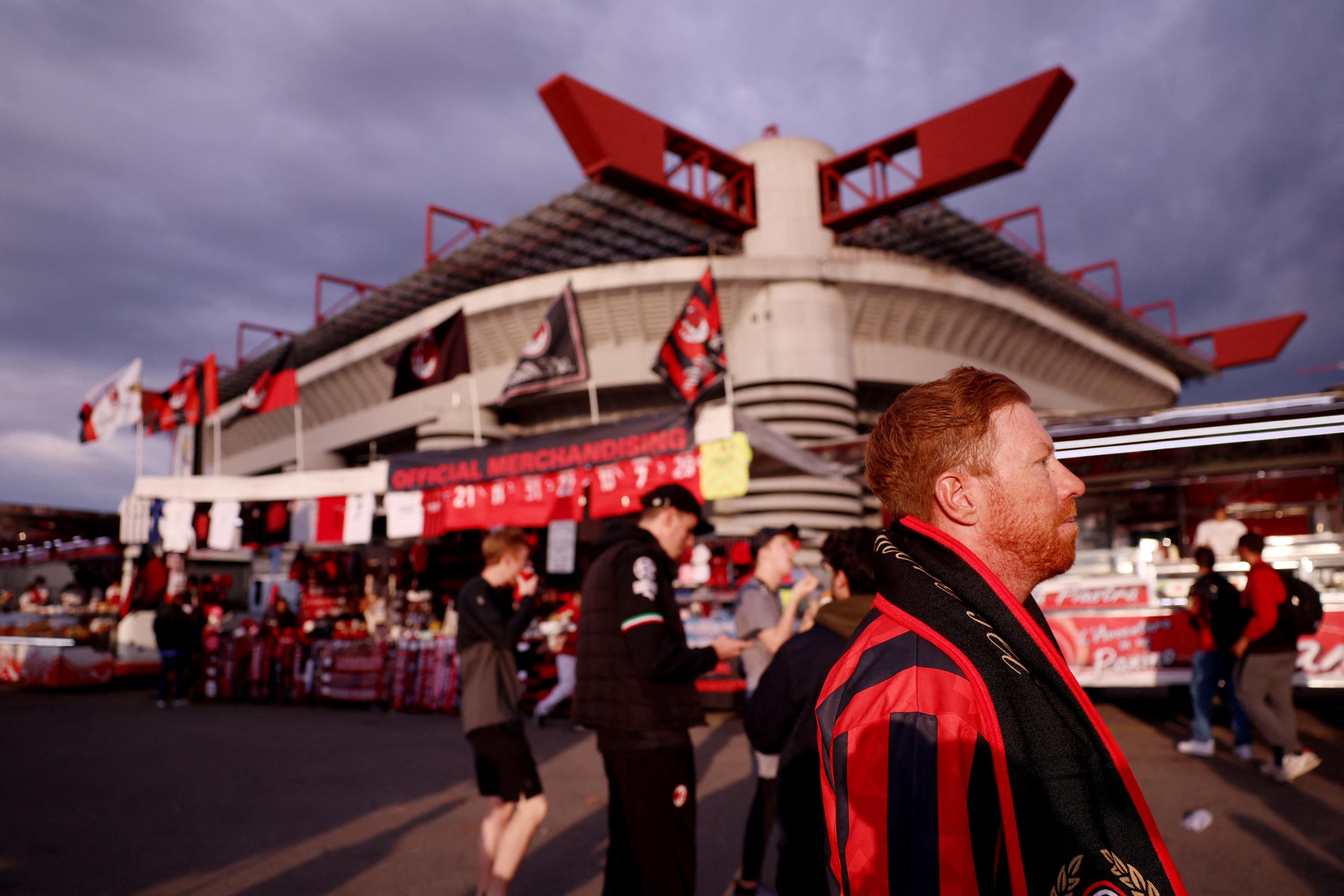 Foot : le stade de San Siro privé de finale de la Ligue des champions 2027