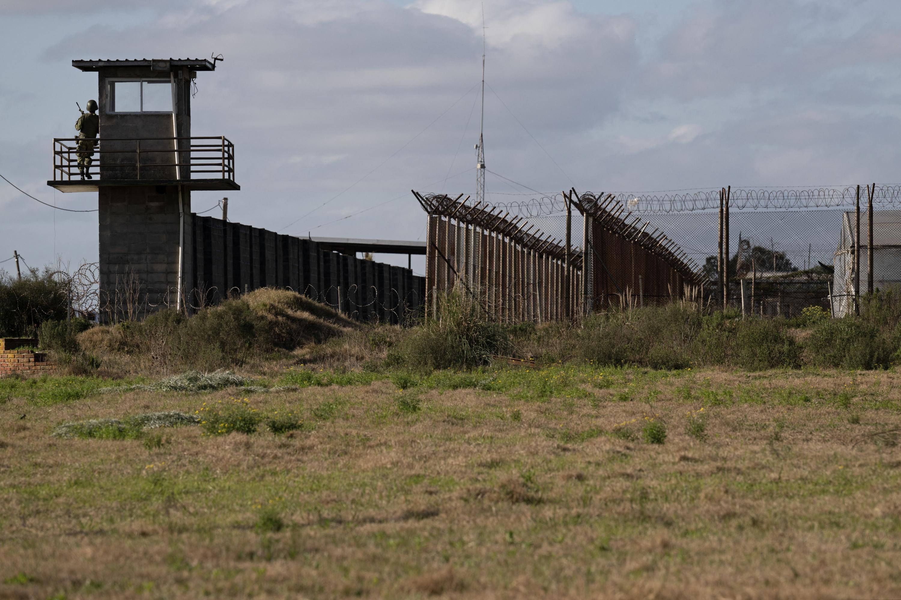 Six détenus meurent dans l'incendie d'une prison en Uruguay