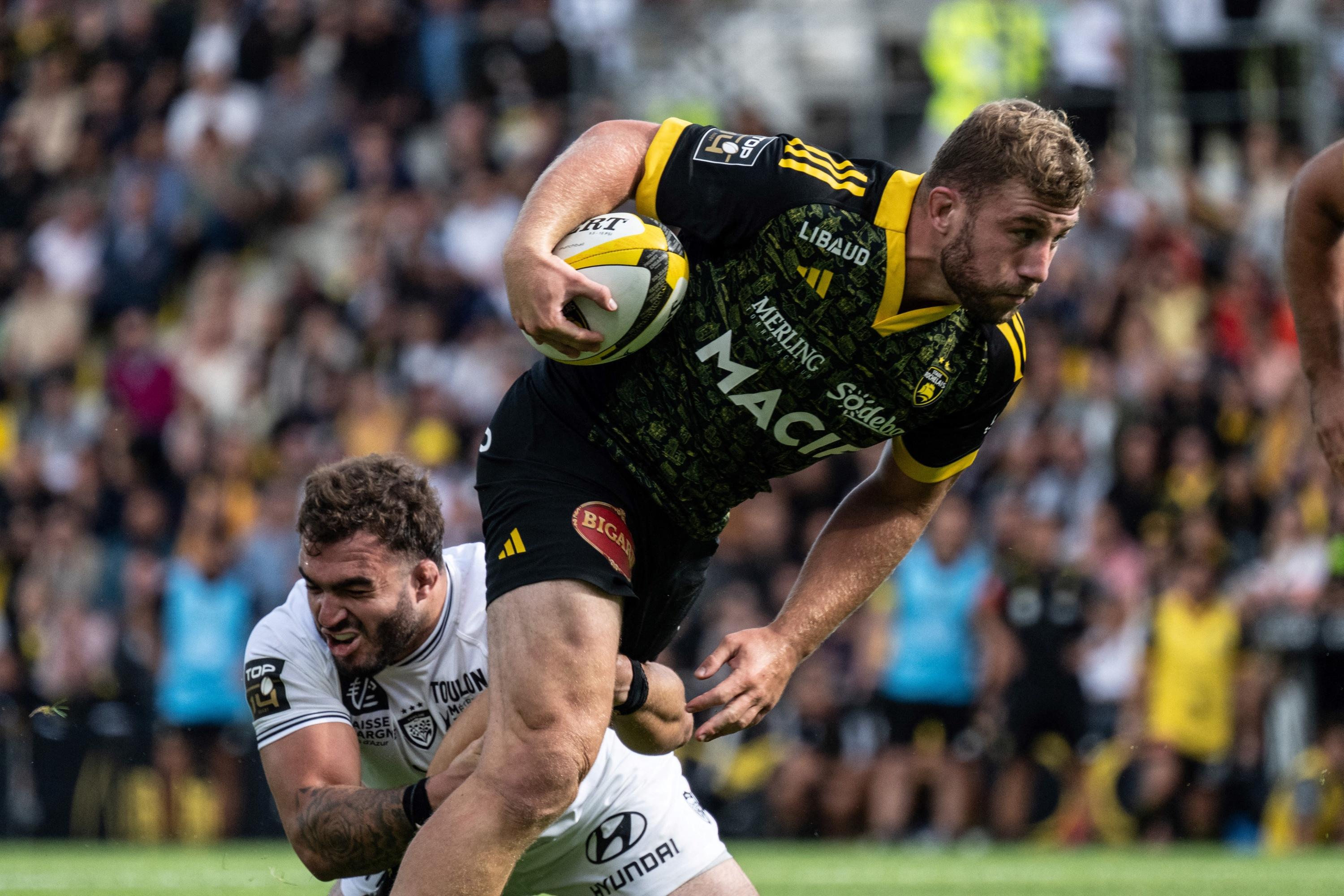 Top 14 : Le joueur de la Rochelle Pierre Bourgarit absent entre 4 et 6 mois