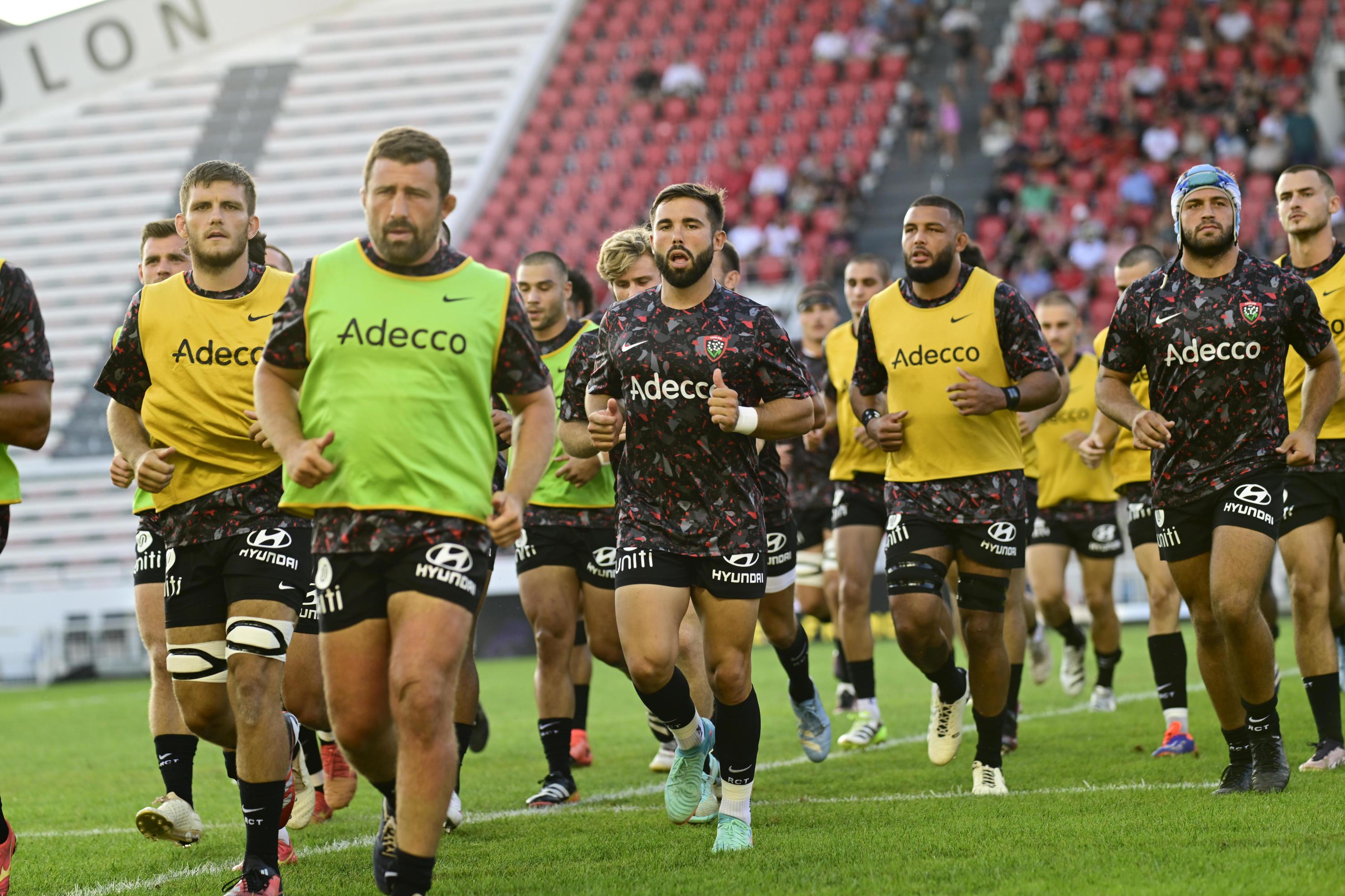 Top 14 : Antoine Frisch enchaîne, Enzo Hervé titulaire avec Toulon face à Vannes