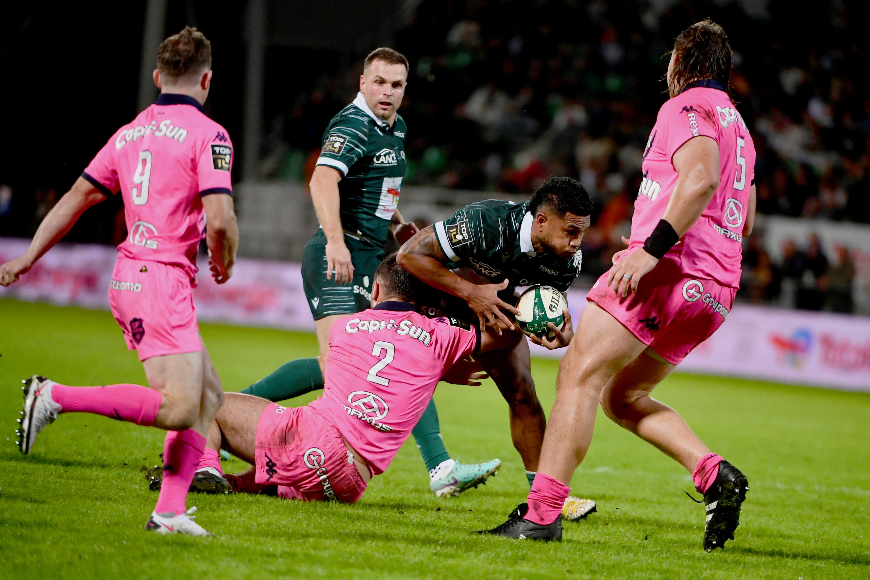 Top 14 : Pau s’offre le Stade Français avec le bonus