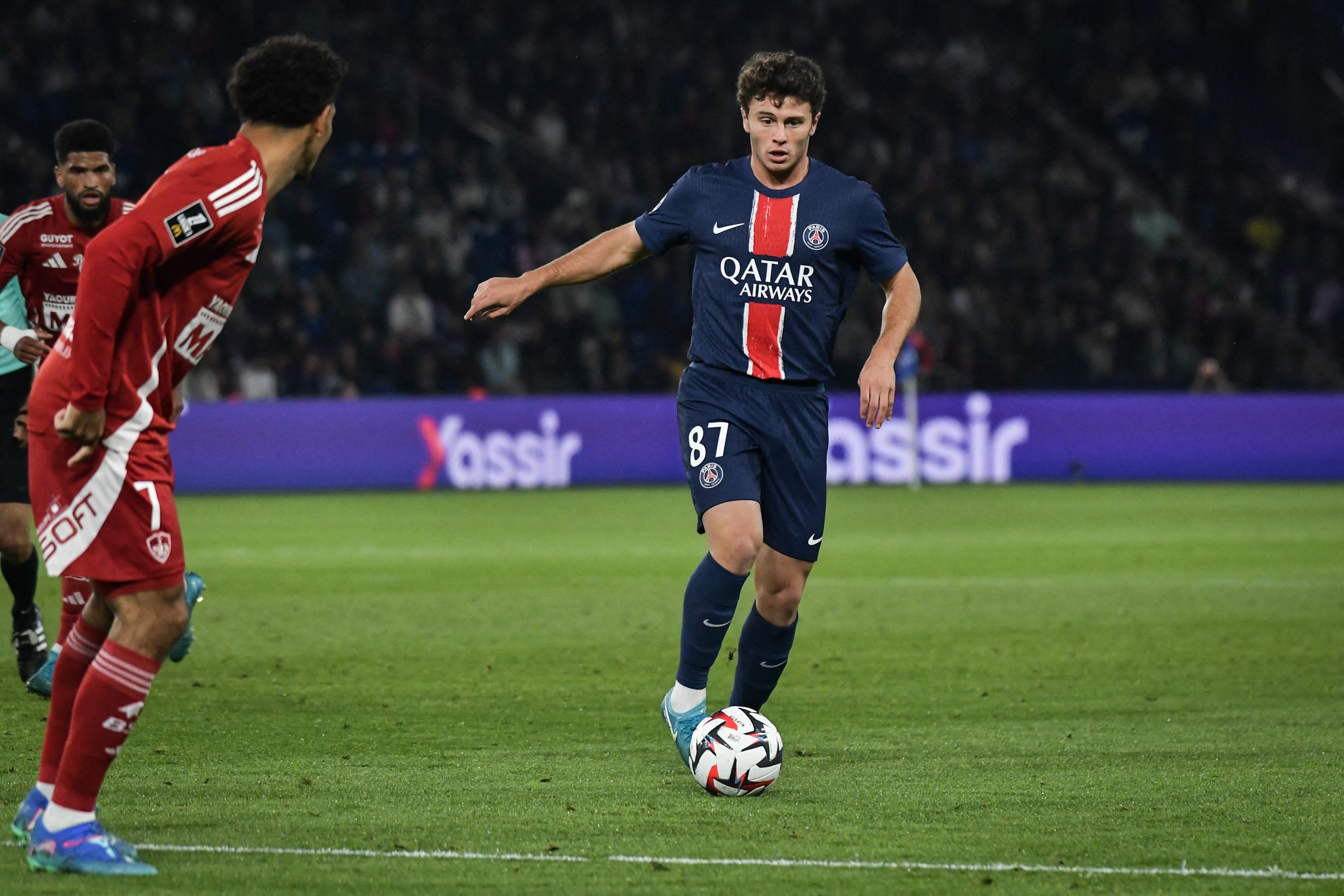 «Il va devenir l’un des meilleurs milieux du monde» : à la découverte de Joao Neves, la nouvelle pépite du PSG