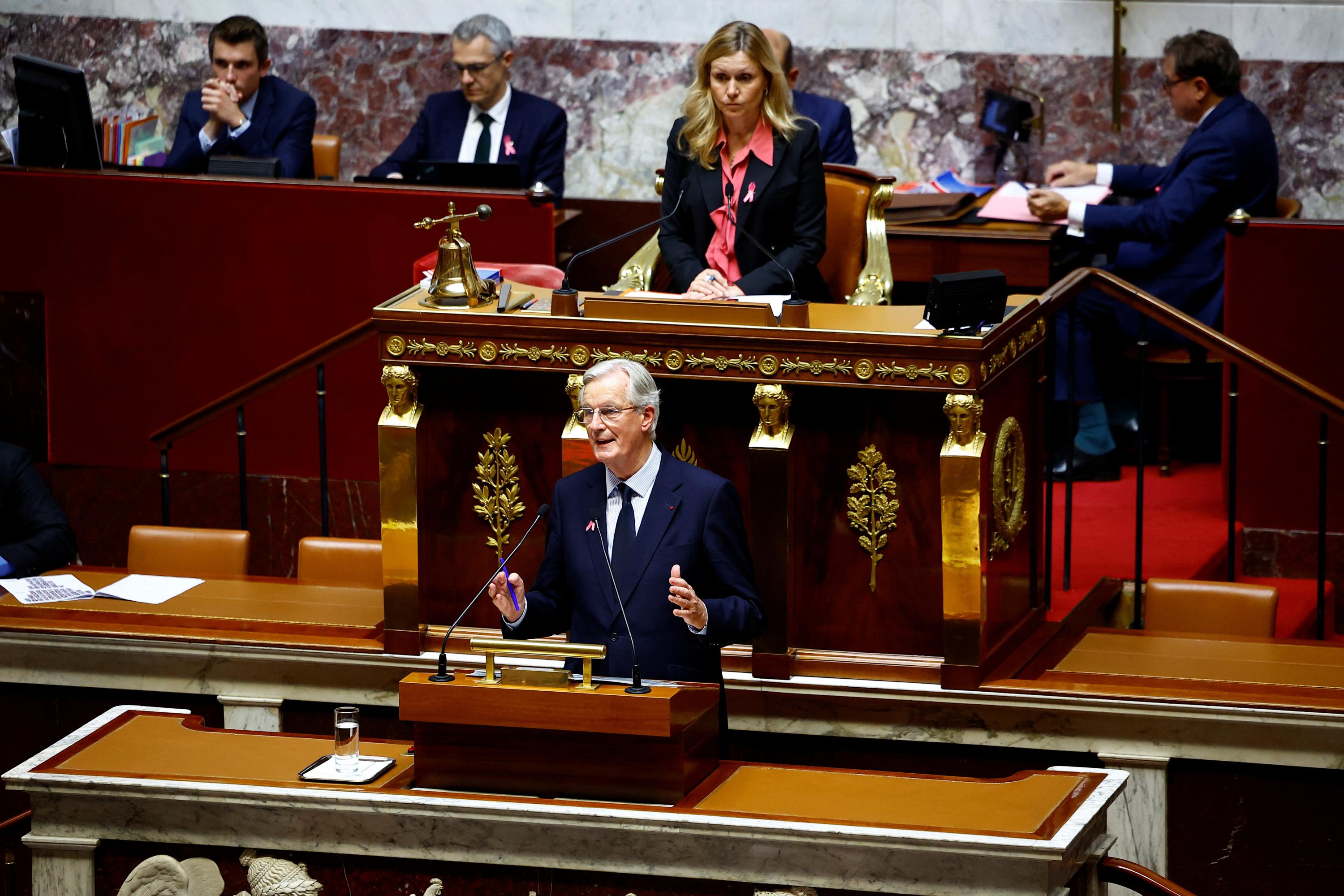 Michel Barnier annonce «une contribution exceptionnelle» des «Français les plus fortunés»