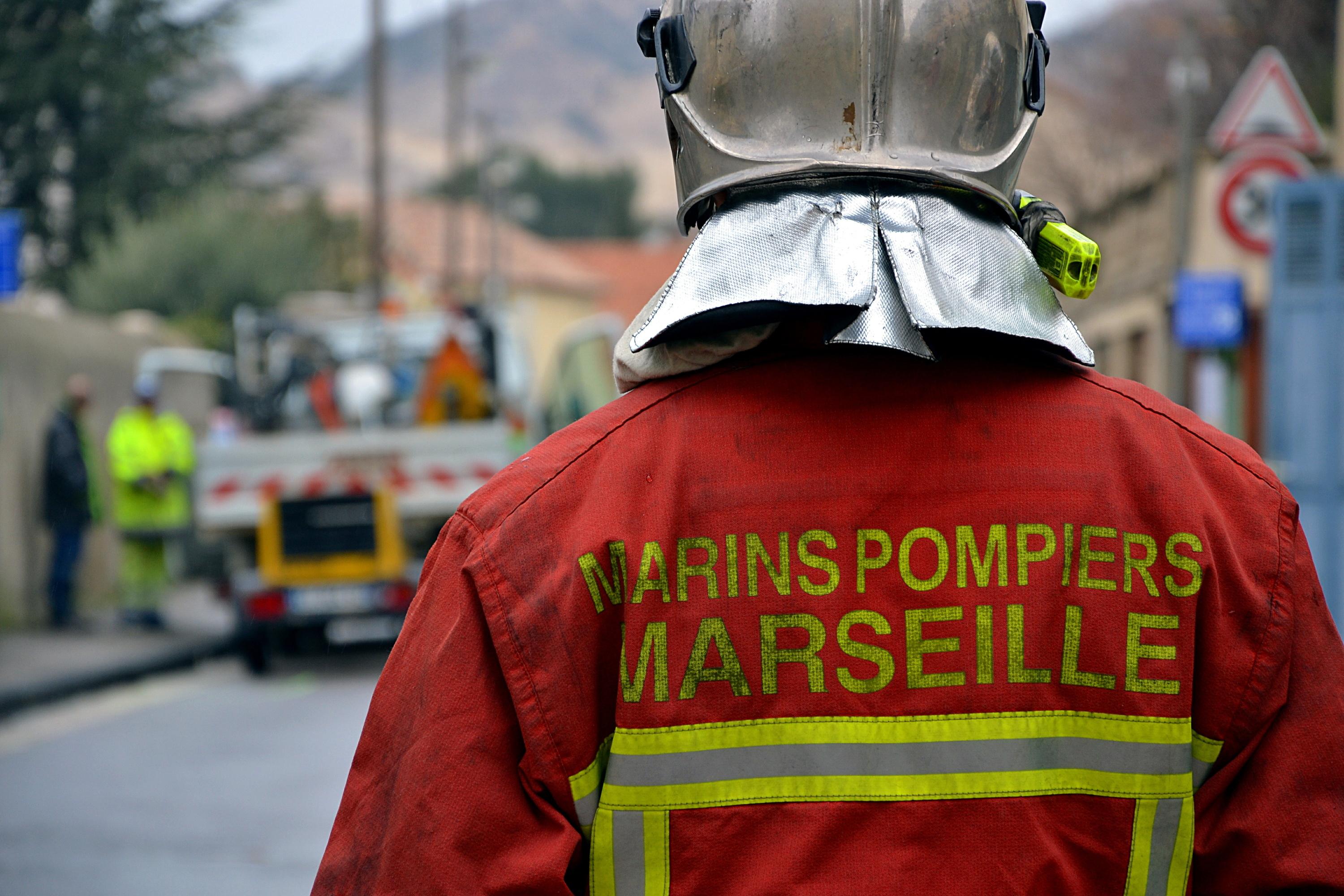 Marseille : un piéton grièvement blessé après avoir été renversé par une voiture en fuite