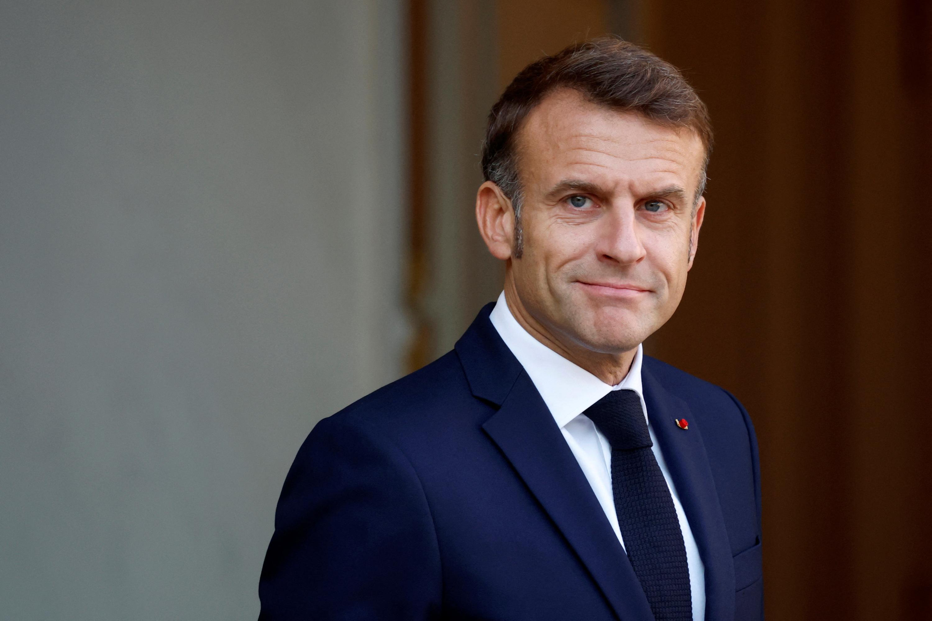 Conflit au Proche-Orient : Emmanuel Macron demande l’arrêt de livraison d’armes à Israël utilisées à Gaza