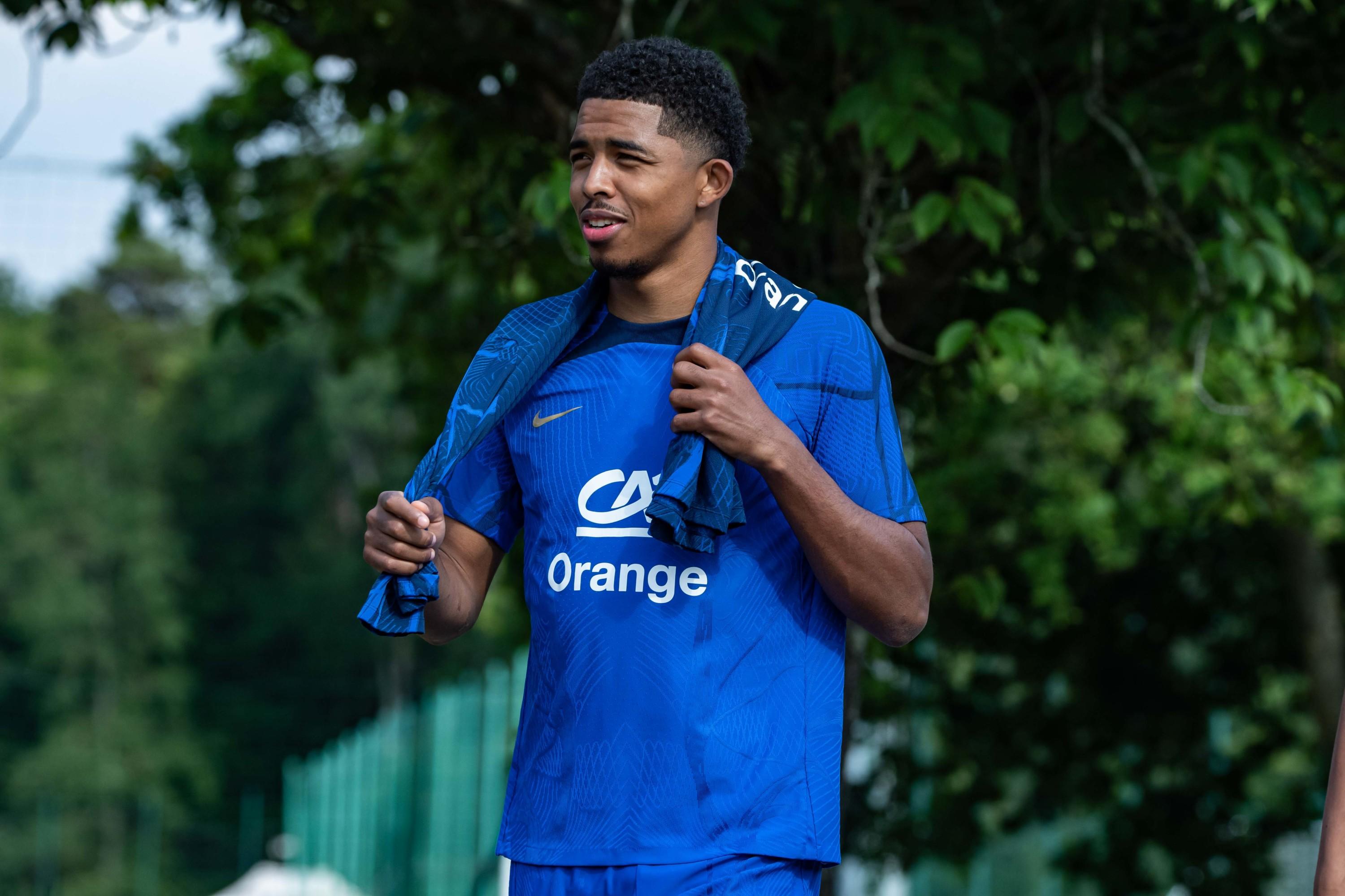 Bleus : «Quand on vient en équipe de France, c'est pour être titulaire», Wesley Fofana annonce ses ambitions