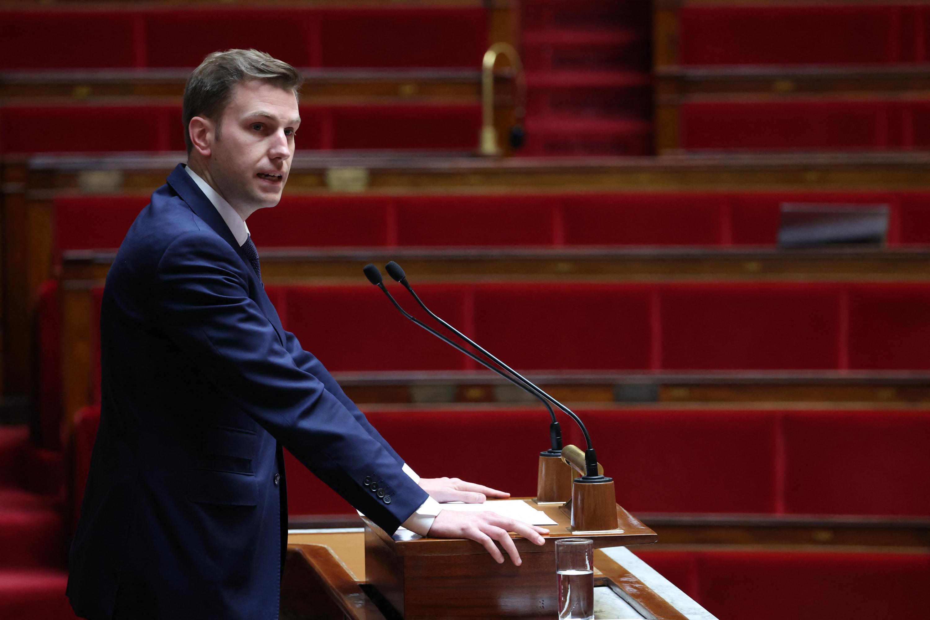 Budget : les députés valident en commission la surtaxe sur les grandes entreprises, contre l’avis de la macronie