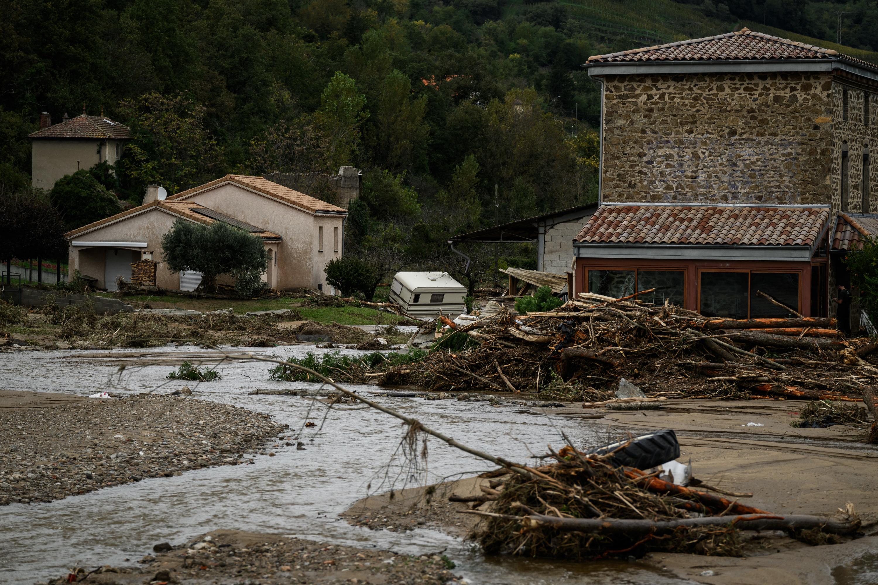 Inondations : le député de l'Ardèche demande d'épargner les collectivités affectées des coupes budgétaires