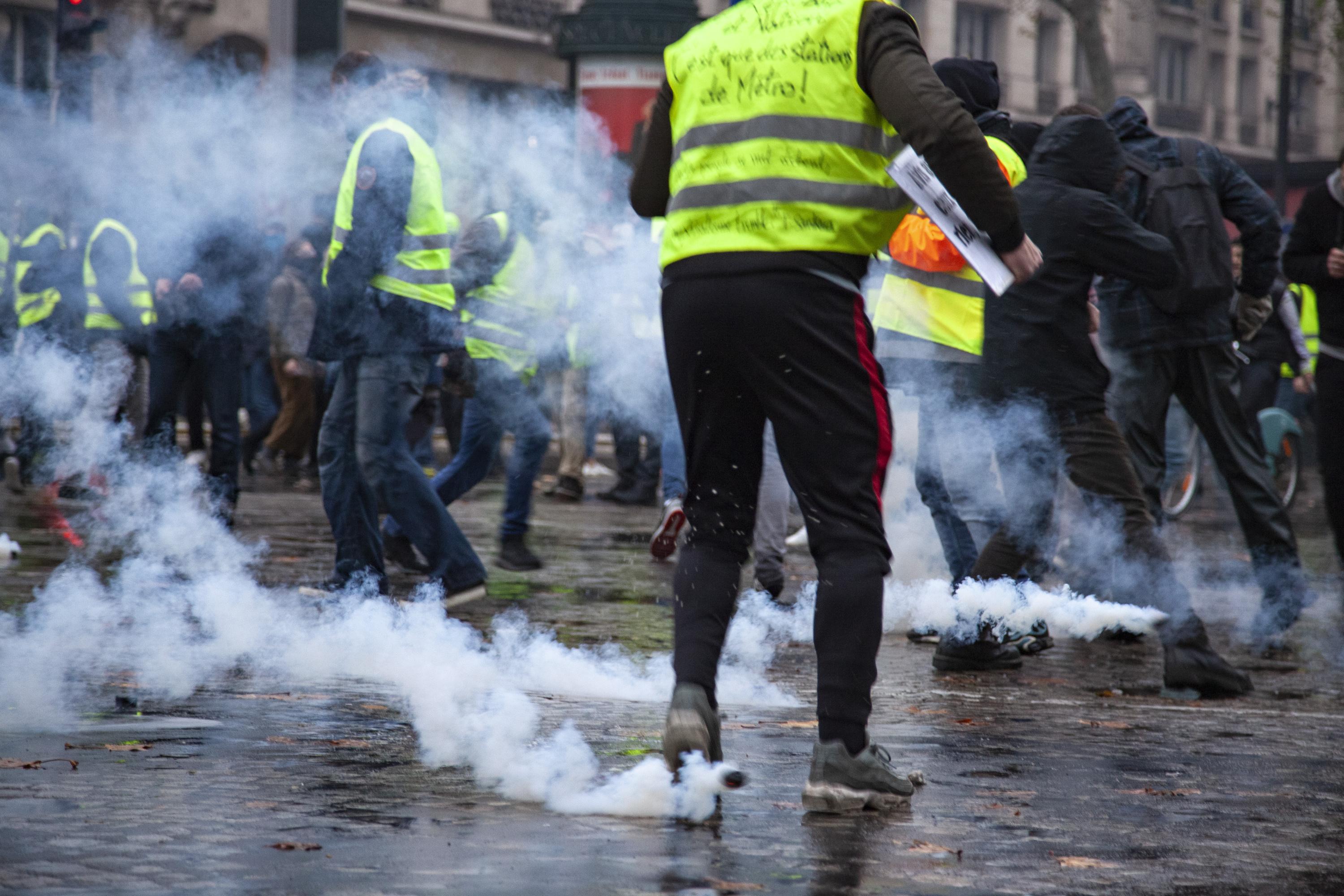 «Gilet jaune» éborgné en novembre 2019: procès criminel ordonné contre un agent de police