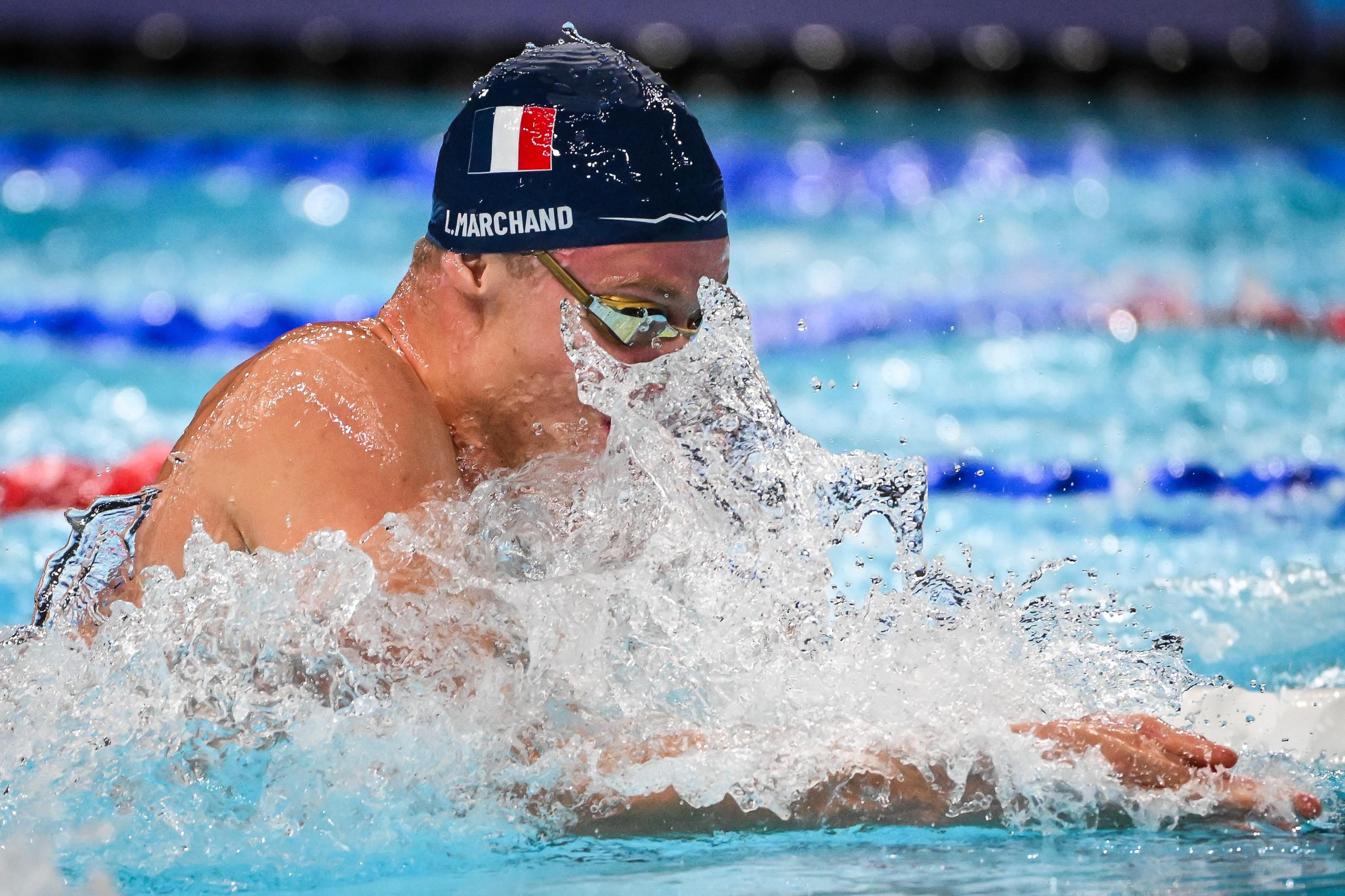 Natation : Léon Marchand enchaîne et remporte le 200 m 4 nages d’Incheon