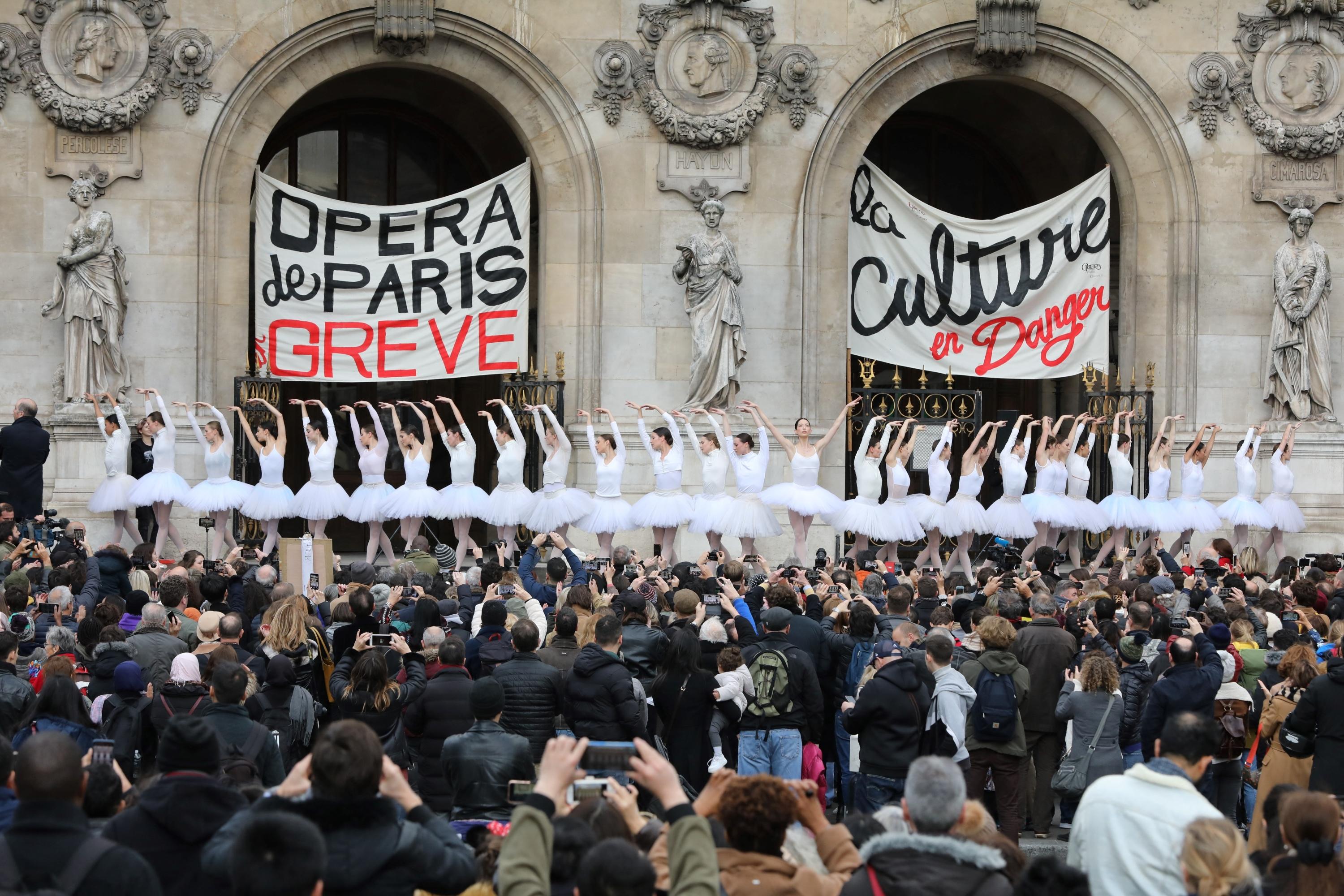 Annulations de spectacles, arrêts de travail... La Cour des comptes épingle le coût «disproportionné» des grèves à l’Opéra de Paris