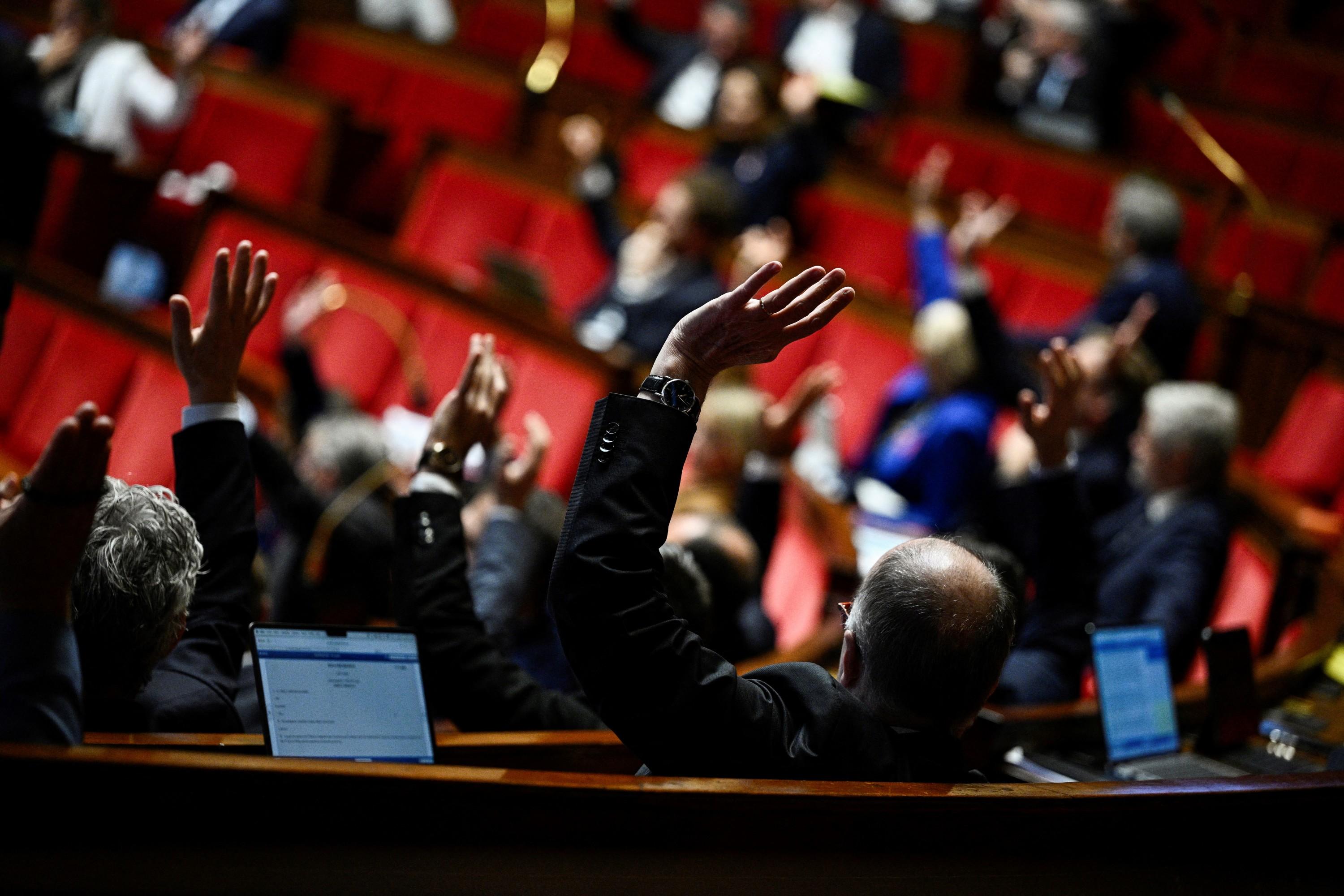 Budget : les députés échouent à boucler les débats dans les temps, le vote de l’Assemblée très probablement reporté