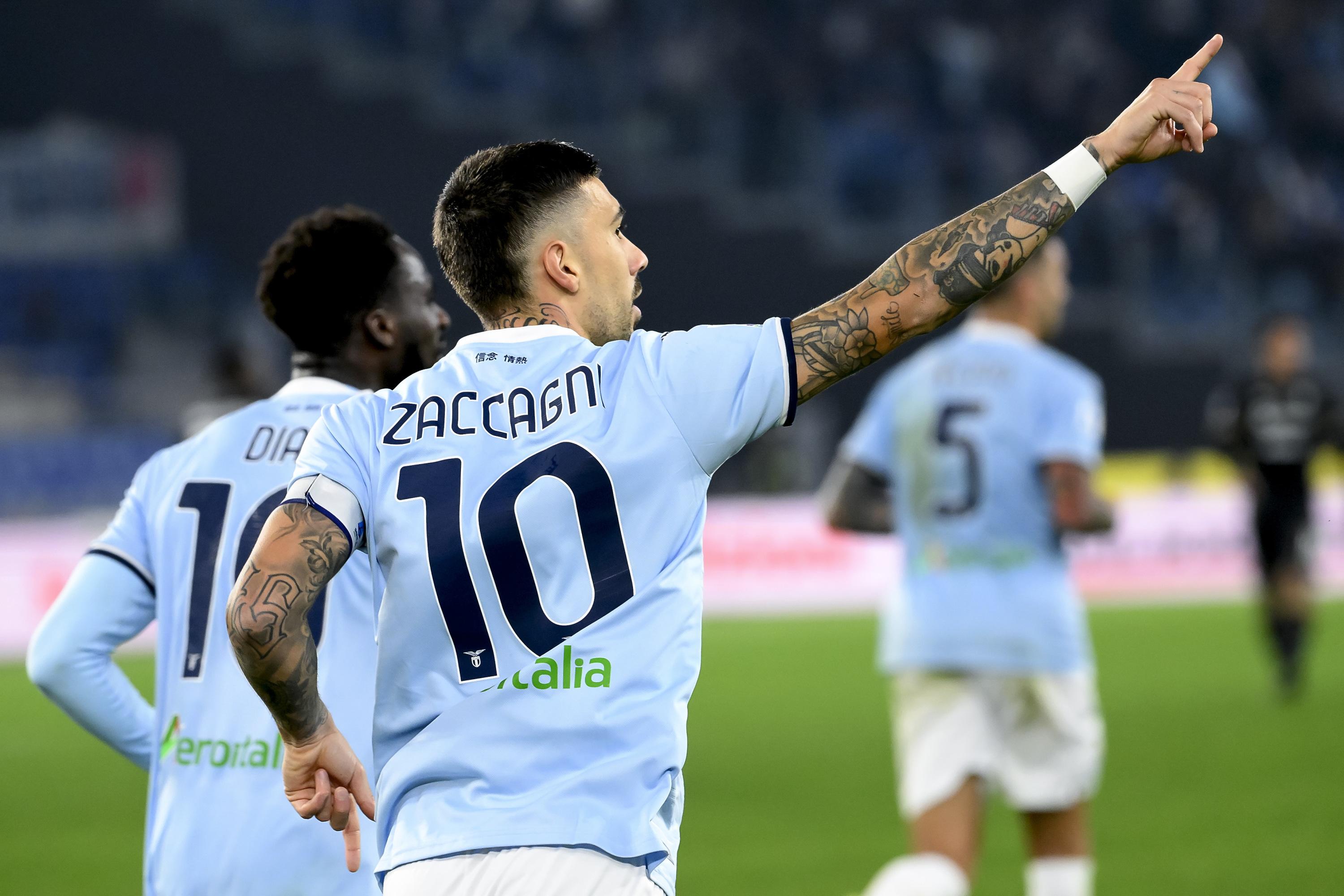 Serie A : la Lazio dispose de Cagliari et suit le rythme de tête