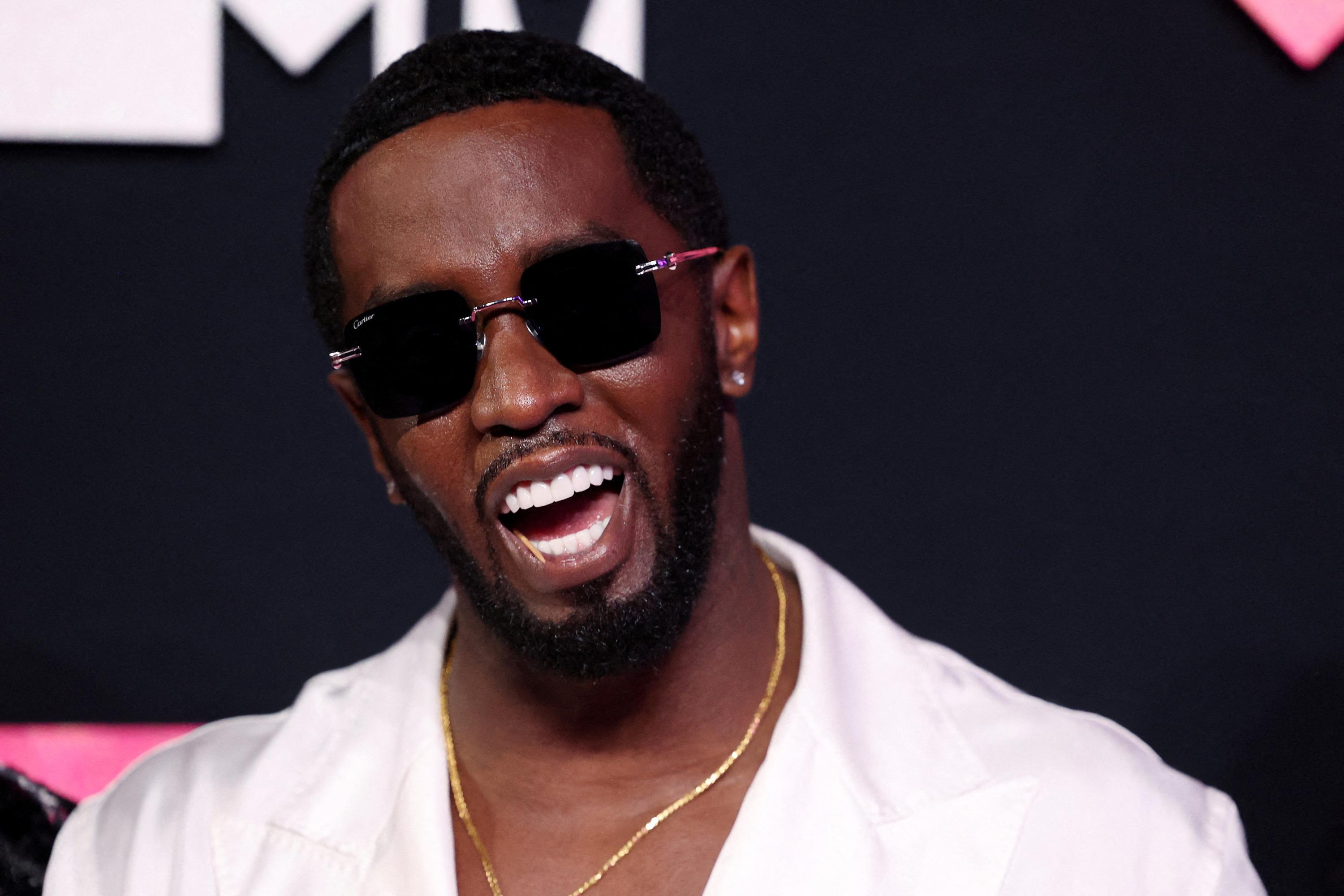 Affaire P. Diddy : le rappeur accusé de vouloir faire chanter ses victimes depuis sa cellule de prison