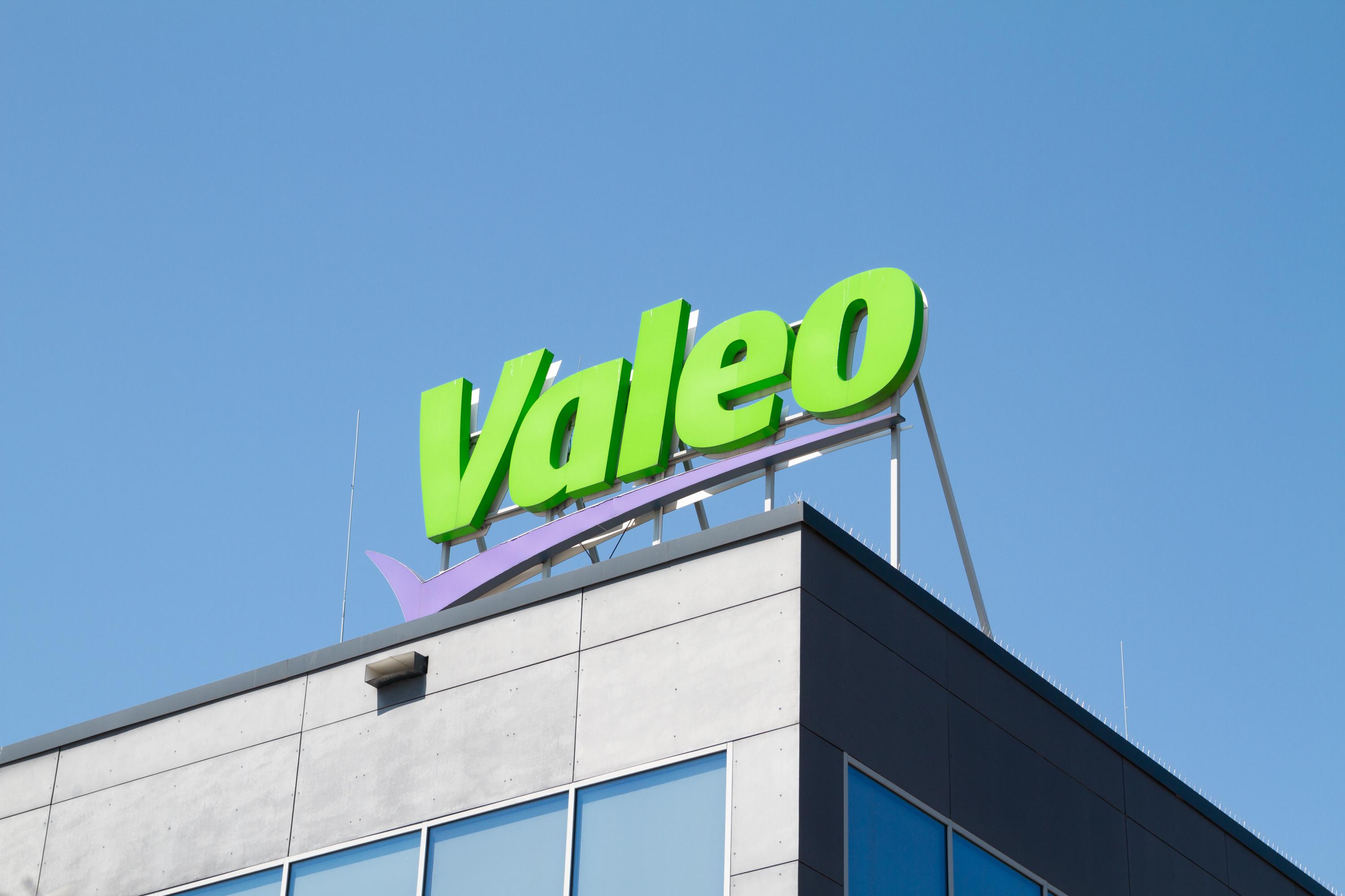 Automobile : Valeo annonce la suppression de 868 postes en France