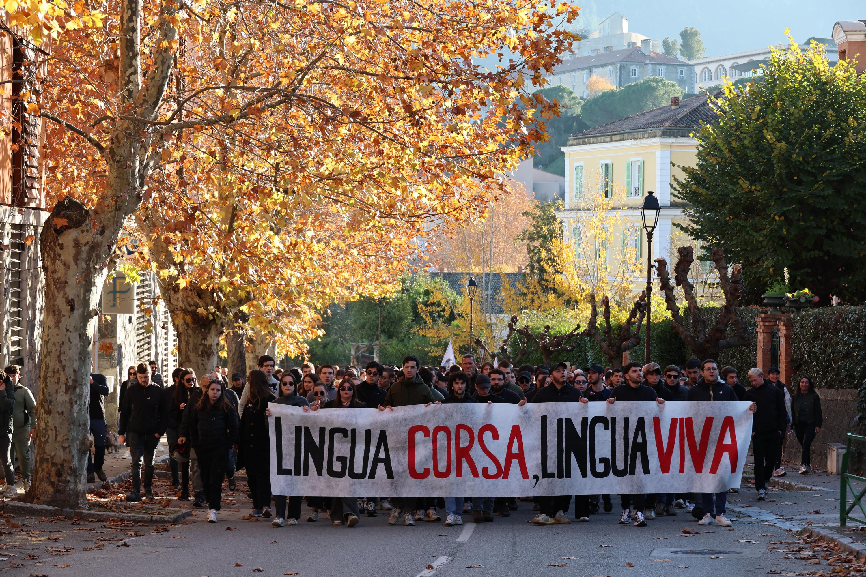 Manifestation à Corte contre l’interdiction de la langue corse dans l’Assemblée de Corse