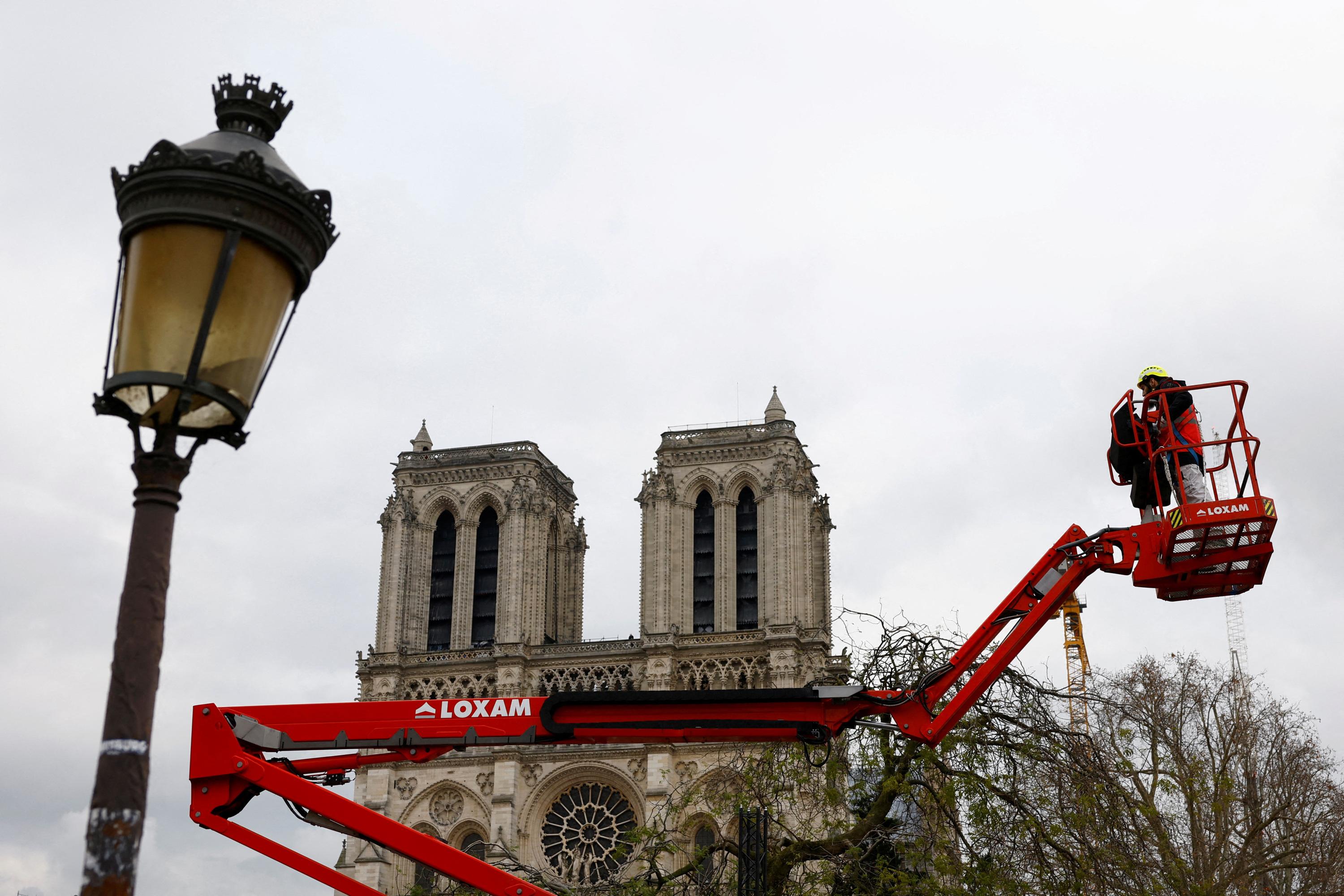 La reconstruction de Notre-Dame suscite de nouvelles vocations dans l’artisanat d’art