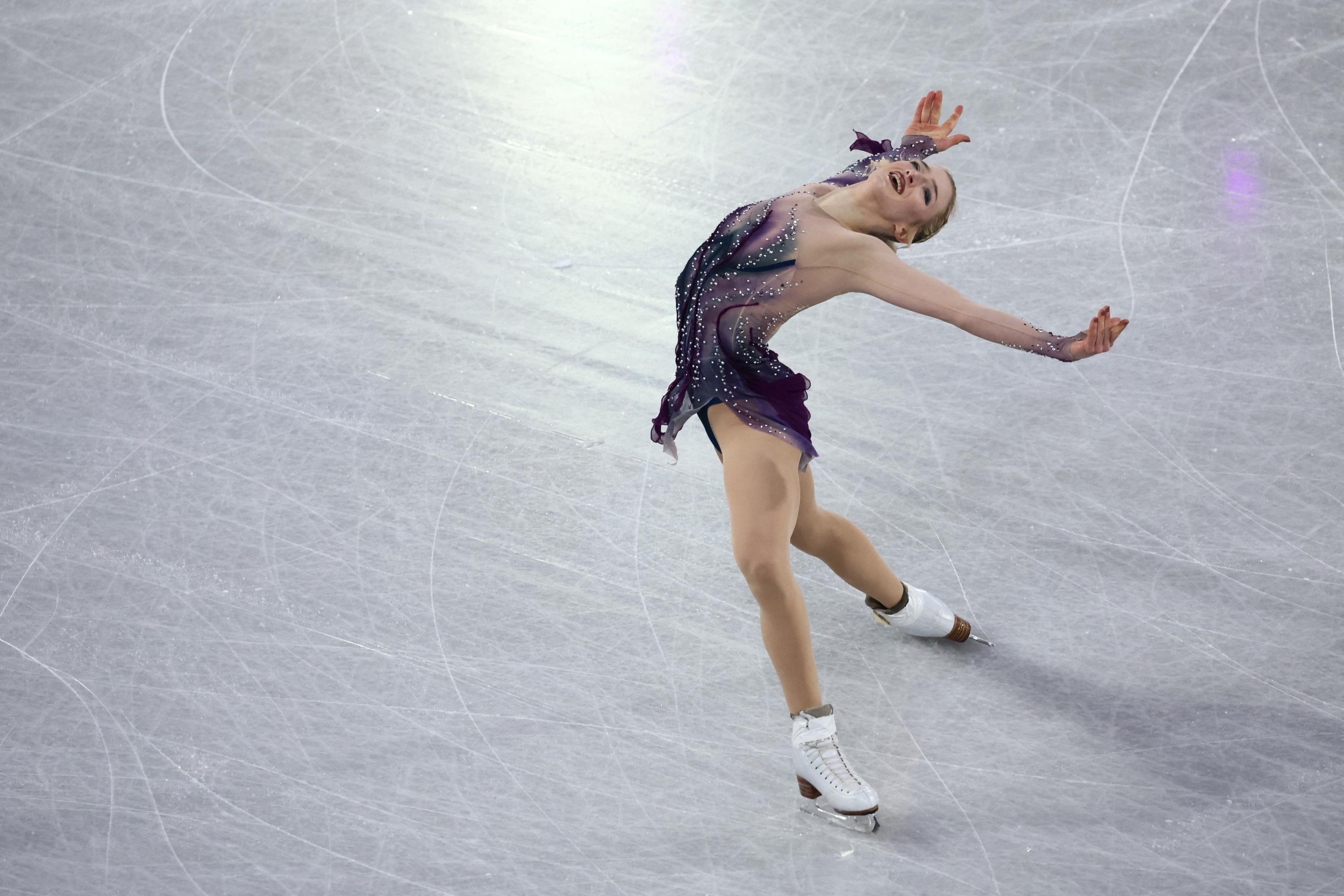 Patinage artistique : Amber Glenn remporte la finale du Grand Prix devant la colonie japonaise