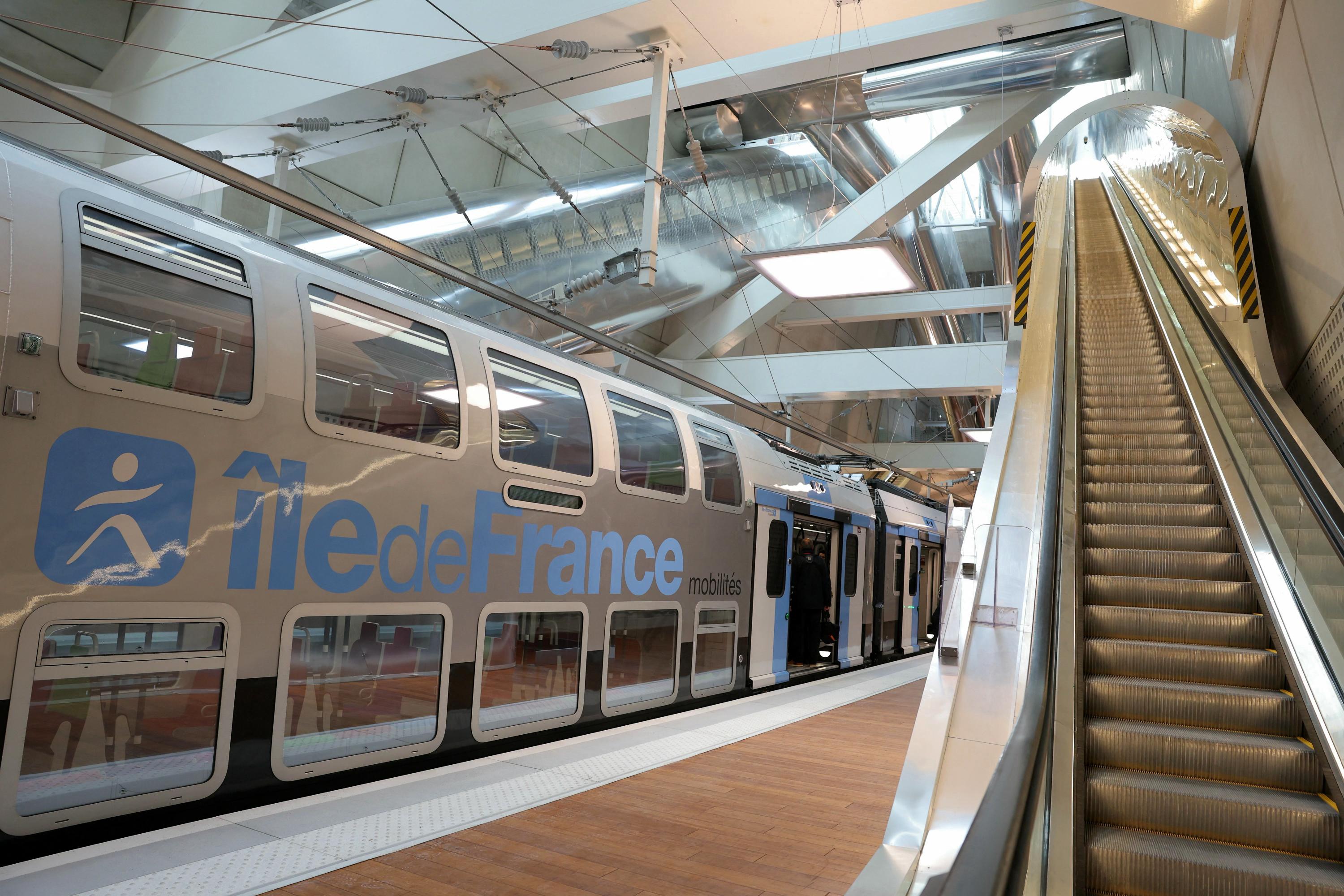 Transports en Île-de-France : dès dimanche, le RER E tournera (enfin) à plein régime jusqu’à Nanterre