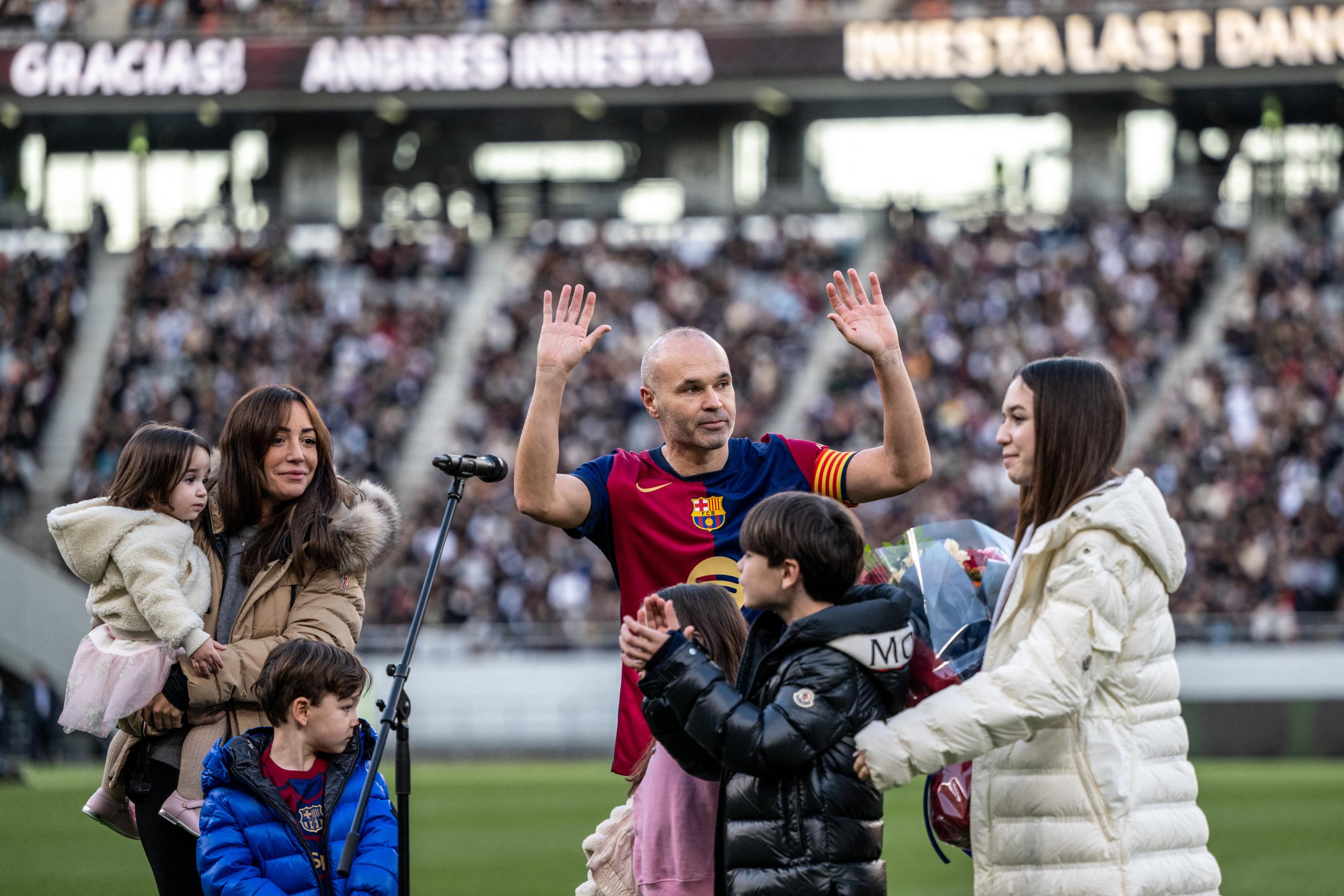 Football : Andres Iniesta fait ses adieux lors d’un match exhibition à Tokyo