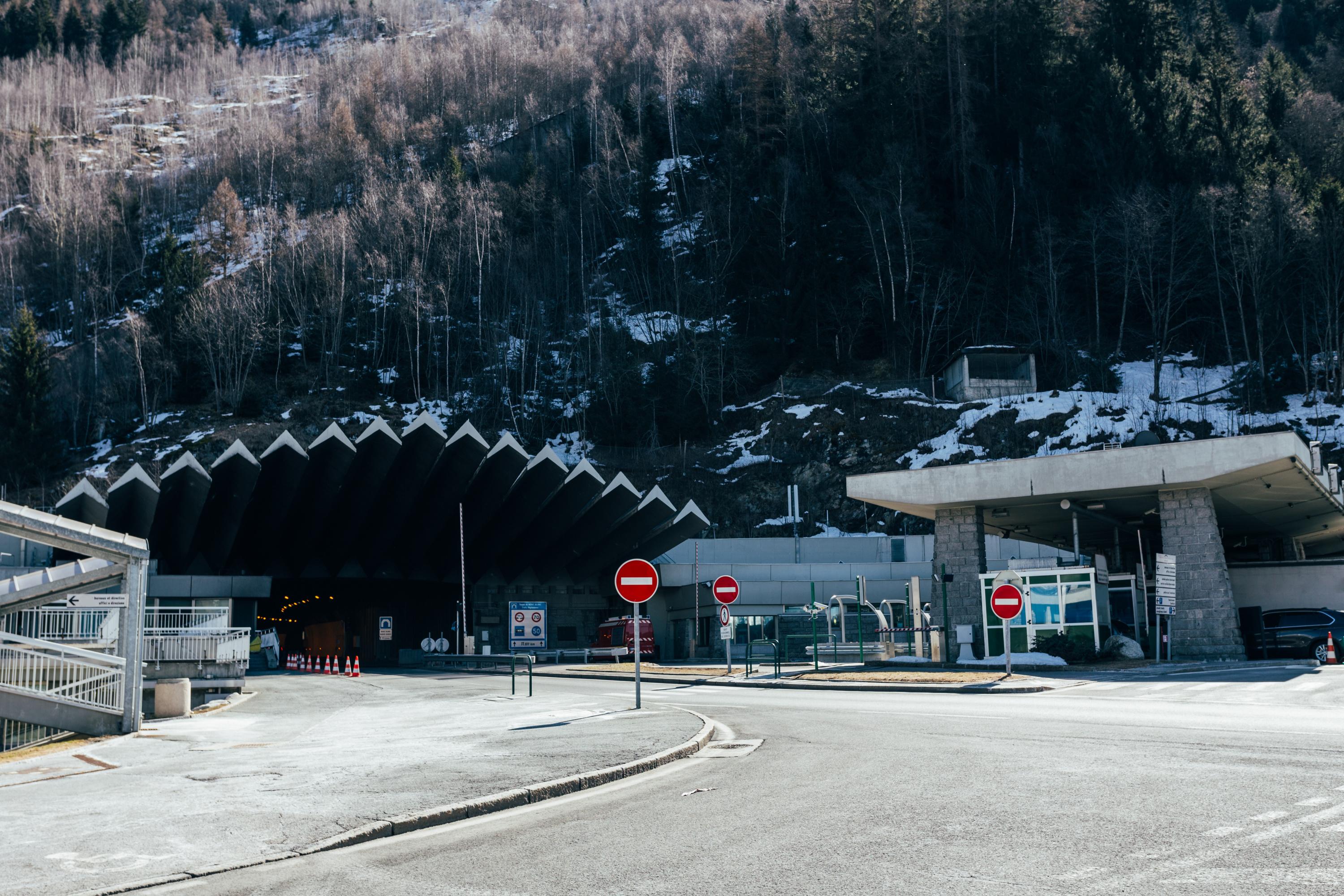 Mont-Blanc : après trois mois de fermeture, le tunnel devrait rouvrir ce lundi