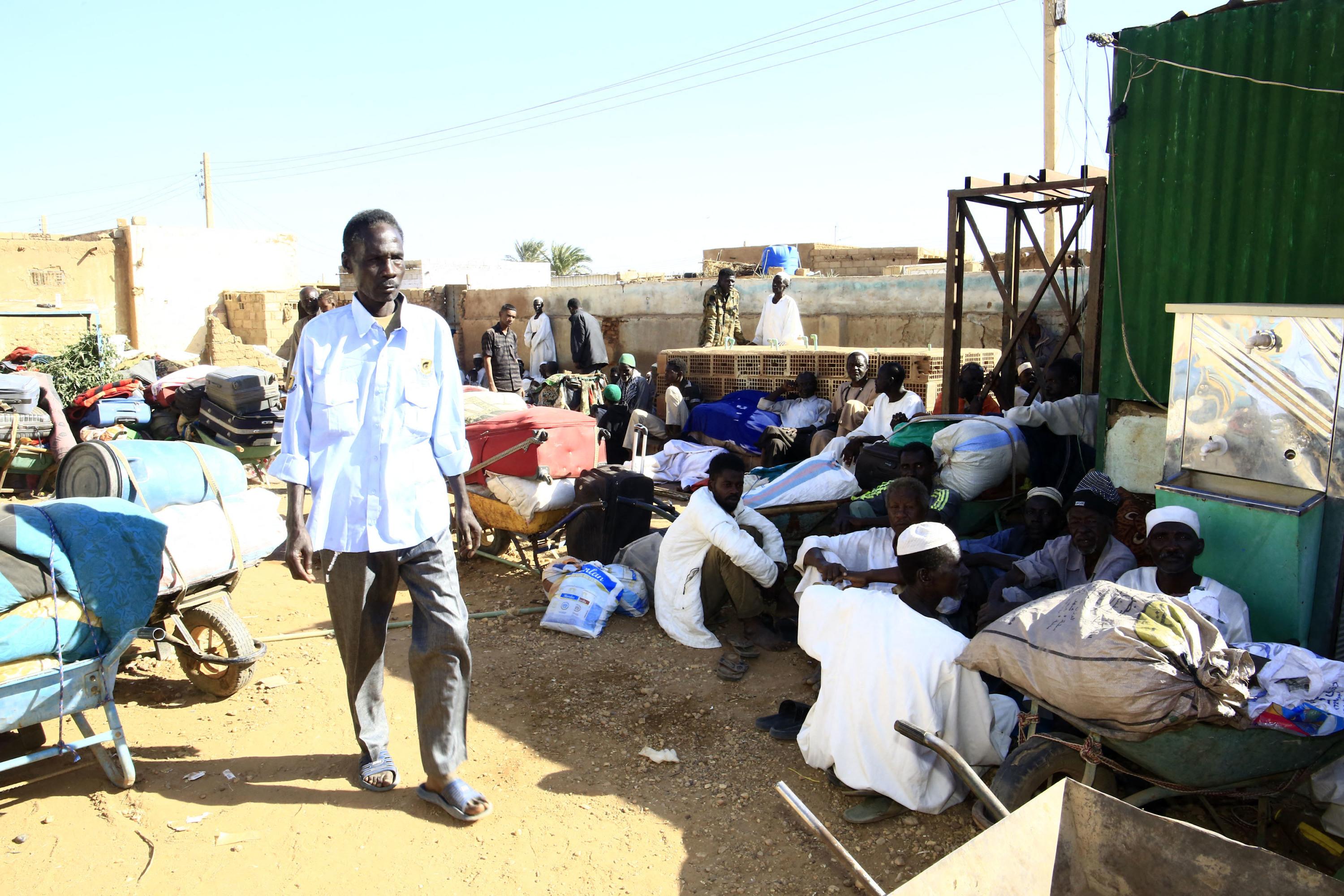 Guerre au Soudan: à Bahri, les civils tentent de survivre au milieu des combats