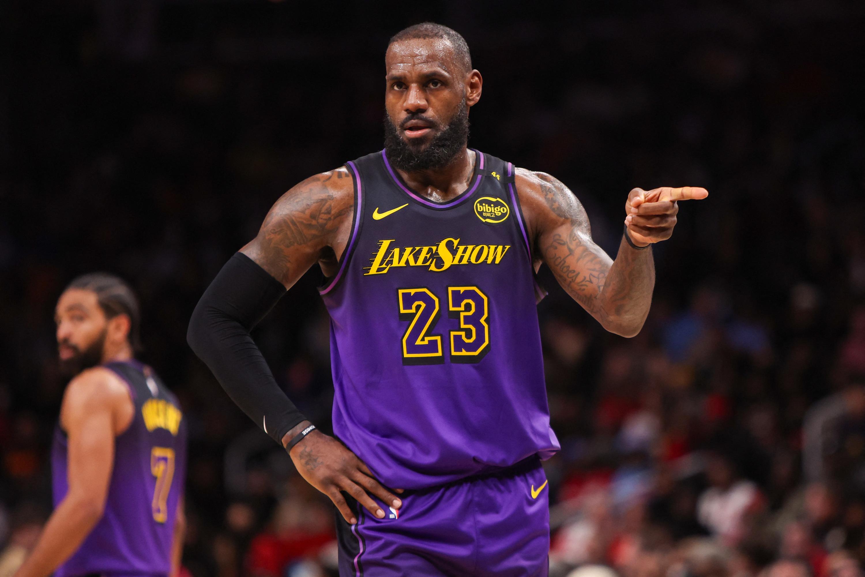 NBA: LeBron James décroche un nouveau record et entre encore un peu plus dans l’histoire