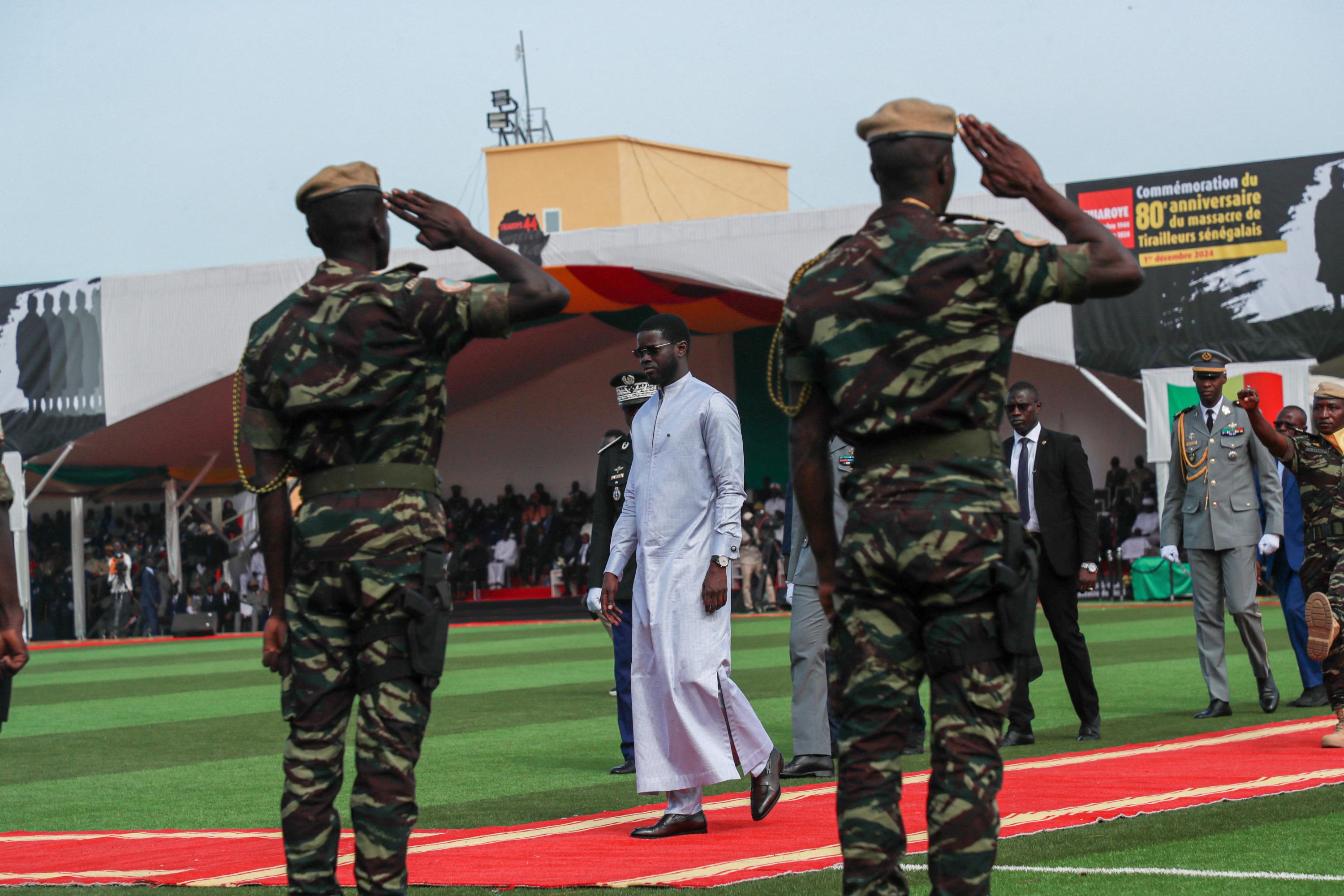 Le Sénégal annonce la «fin de toutes présences militaires étrangères dès 2025»