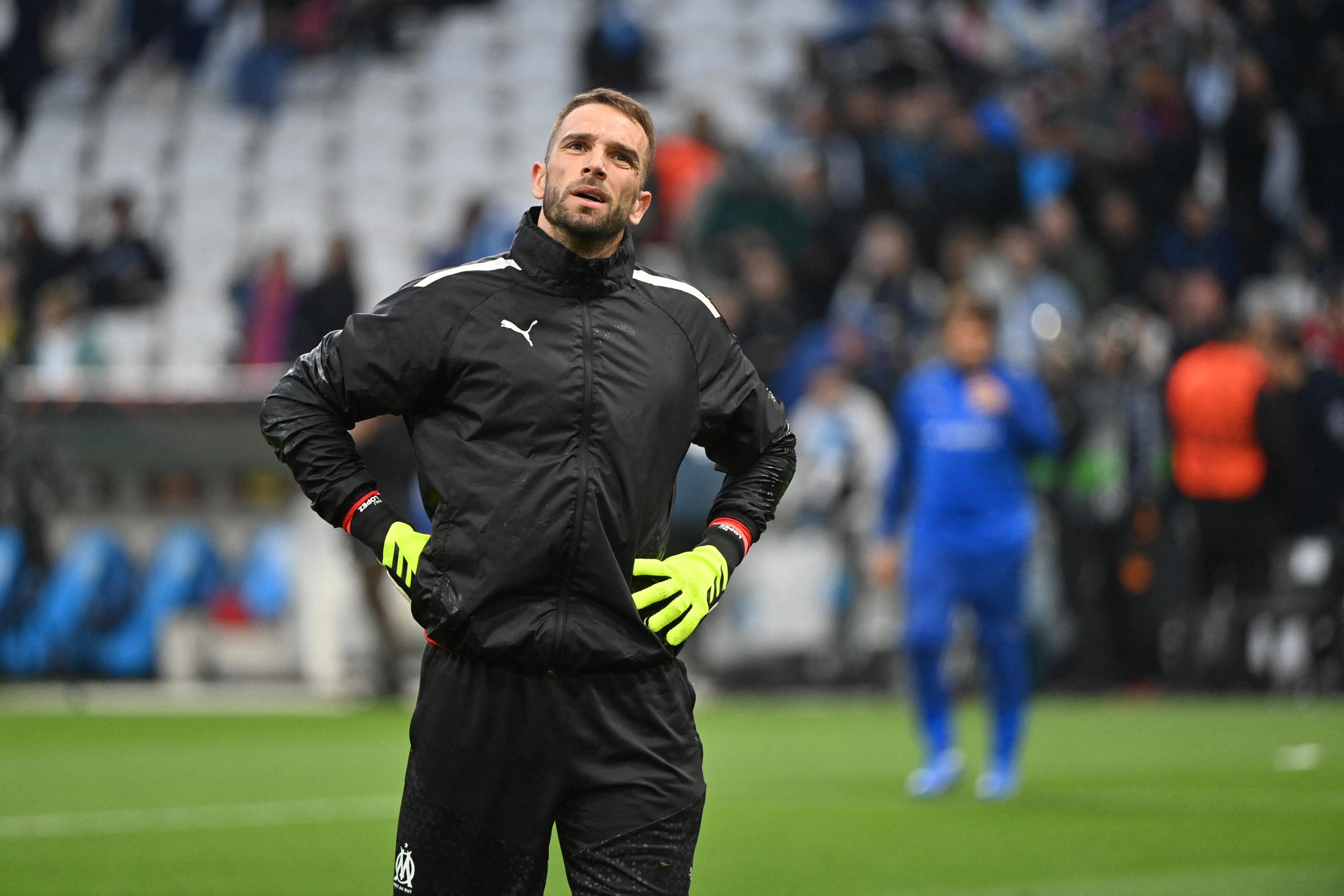 Mercato : communication anticipée, blessure, agent injoignable… Les explications de l’OM sur l’imbroglio Pau Lopez