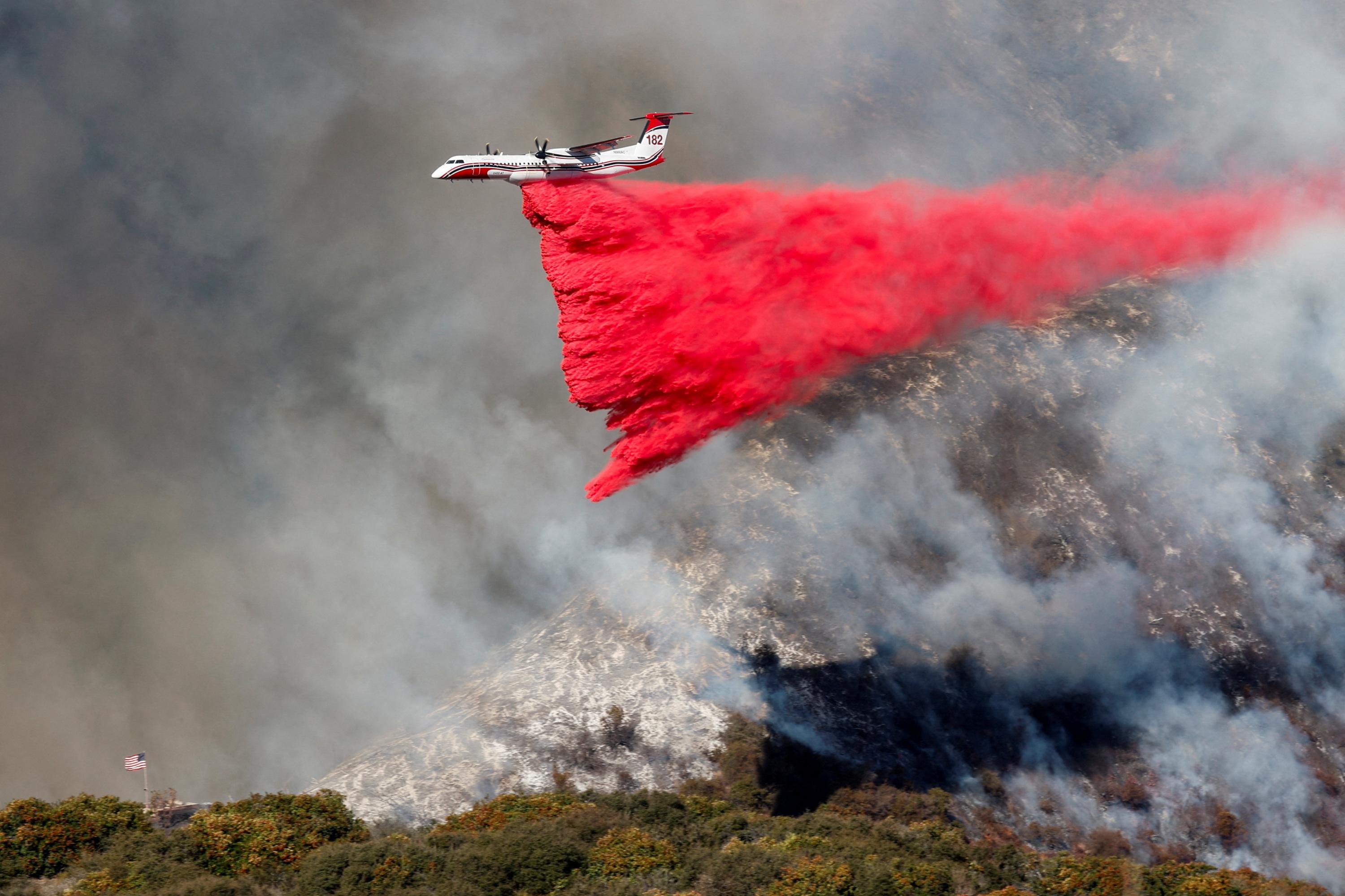 Incendies à Los Angeles: au moins 24 morts, des vents violents menacent à nouveau