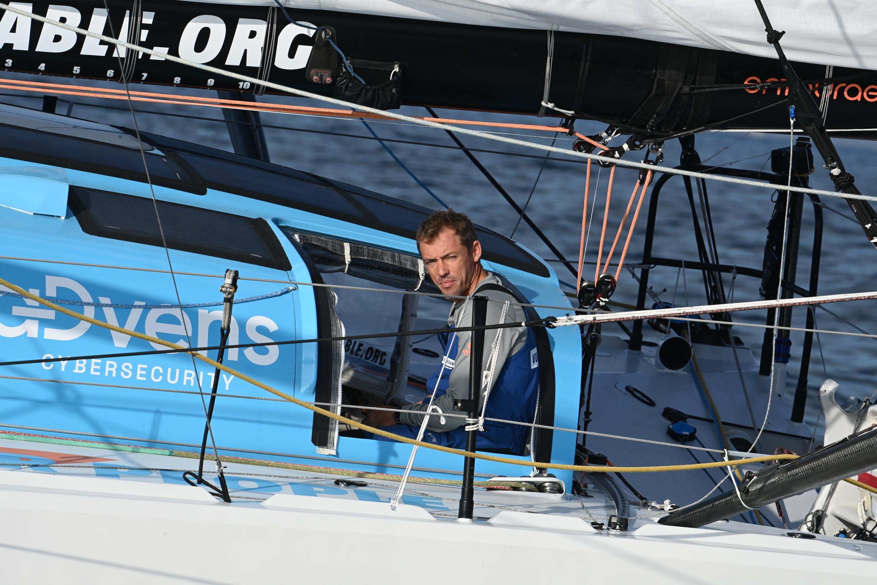 Vendée Globe: le Nordiste Thomas Ruyant septième aux Sables-d'Olonne