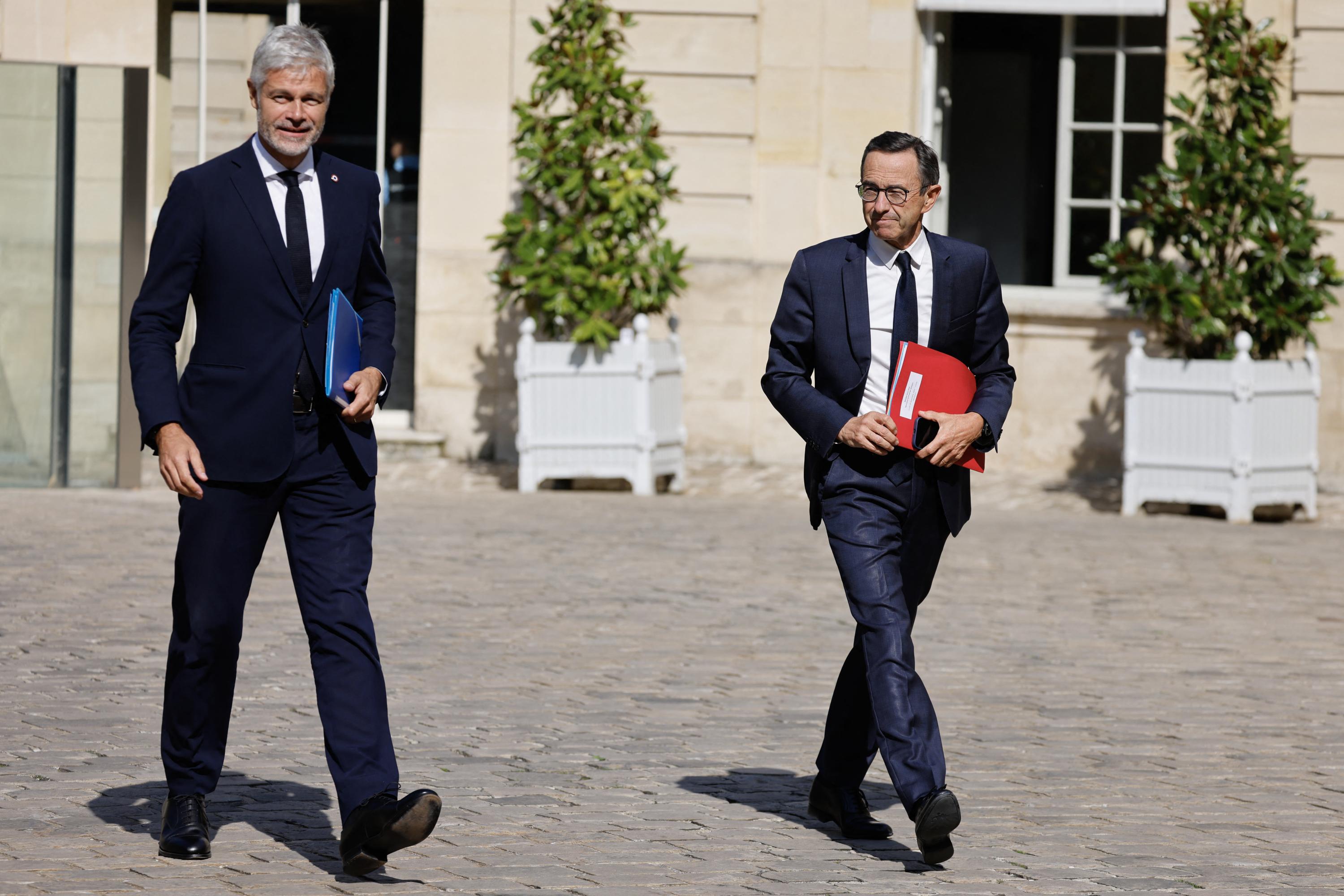 Présidence de LR : les coulisses du dîner sous tension entre Bruno Retailleau et Laurent Wauquiez