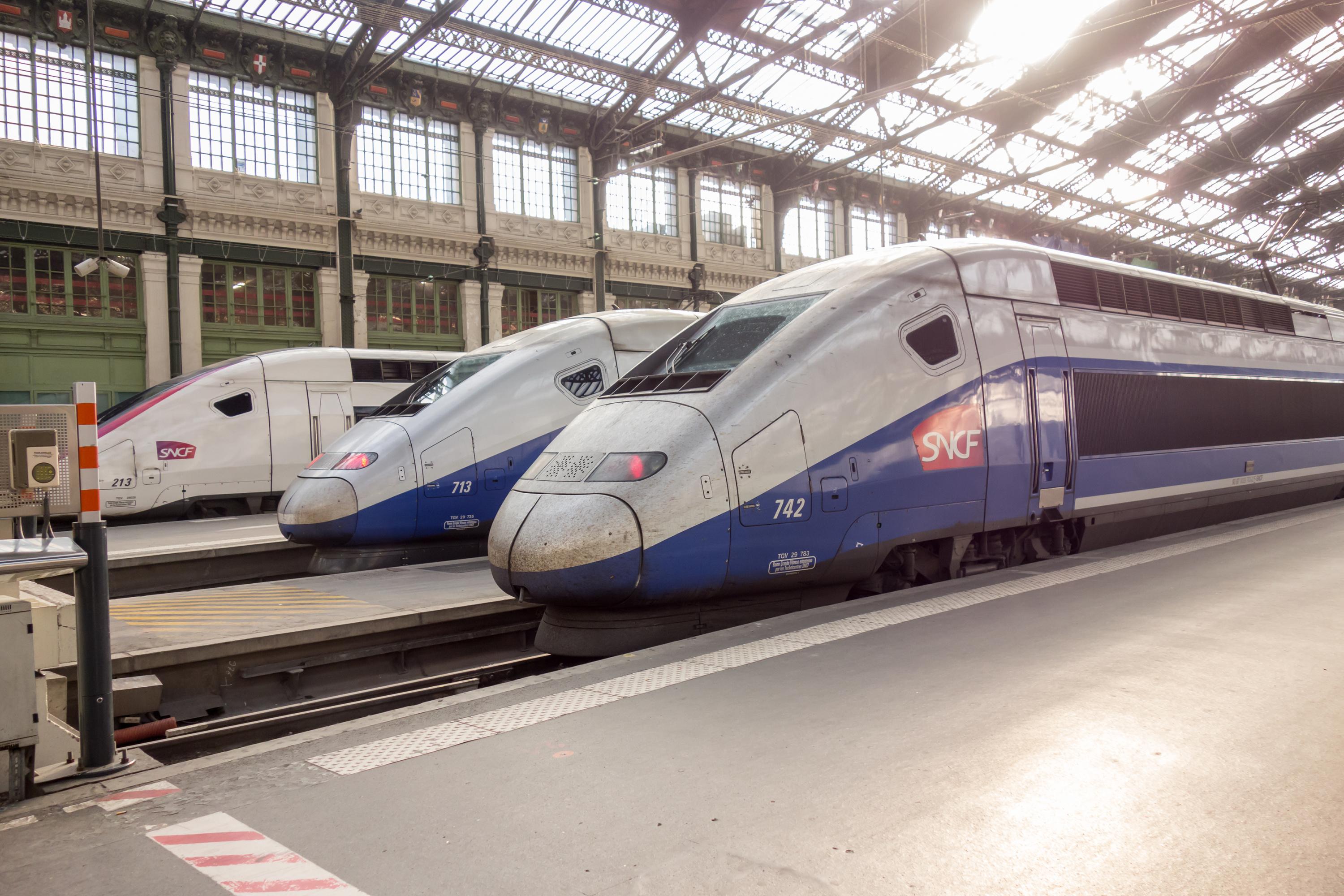 SNCF : le trafic des TGV et Ouigo «fortement perturbé» entre Paris et le Sud-Est, la circulation reprend progressivement