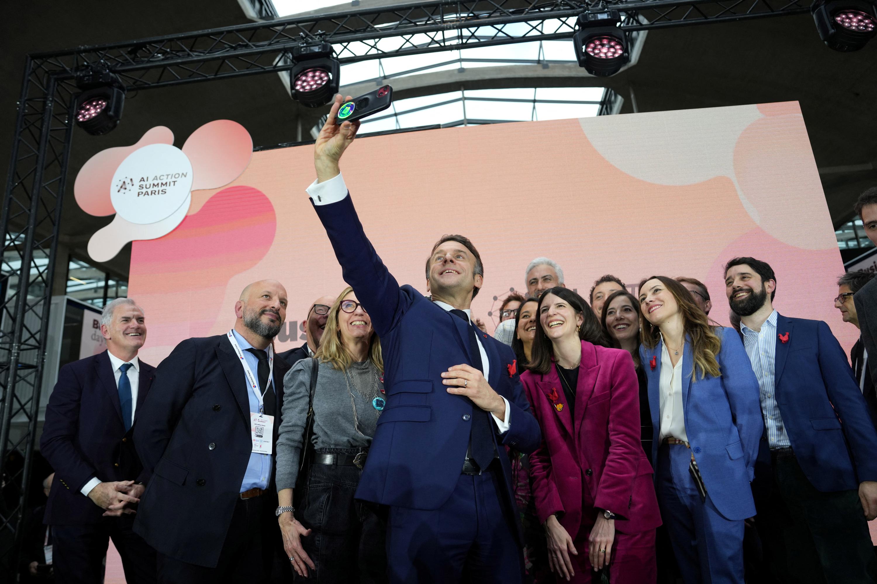 «Il y a un côté cocorico» : à Station F, le petit monde de l’IA tricolore se réjouit des investissements français