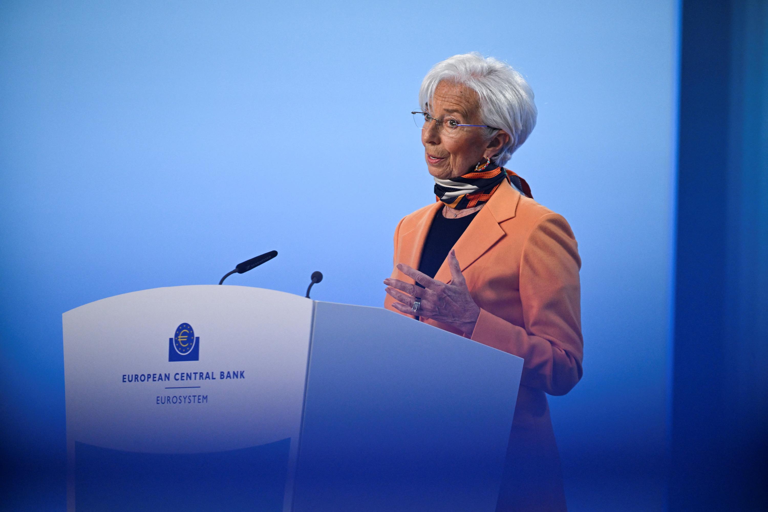 La croissance de la zone euro sera menacée en cas de guerre tarifaire, estime Christine Lagarde