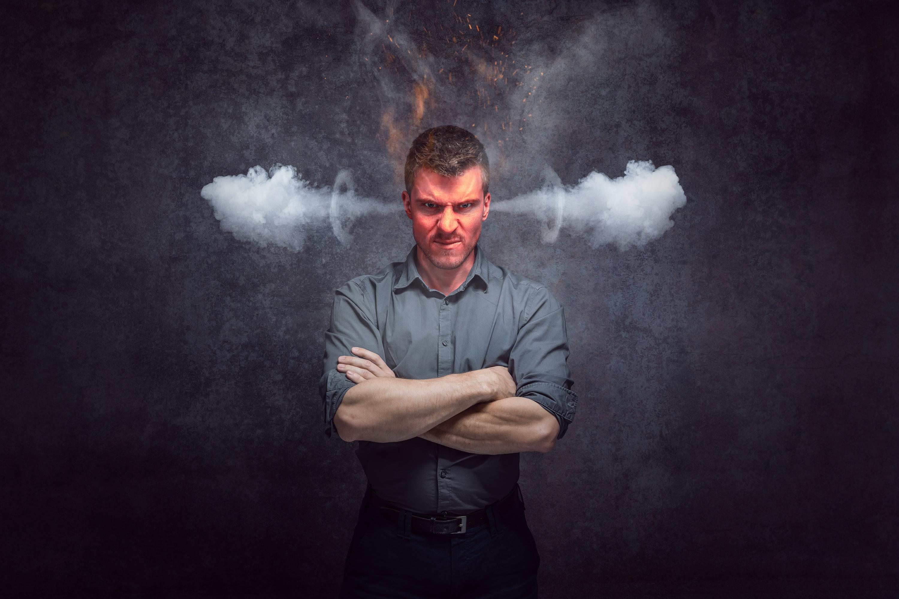 Booking a indiqué 23 réservations enregistrées sur la déclaration d’impôts de Stéphane alors que 20 réservations seulement ont été honorées, en 2024.