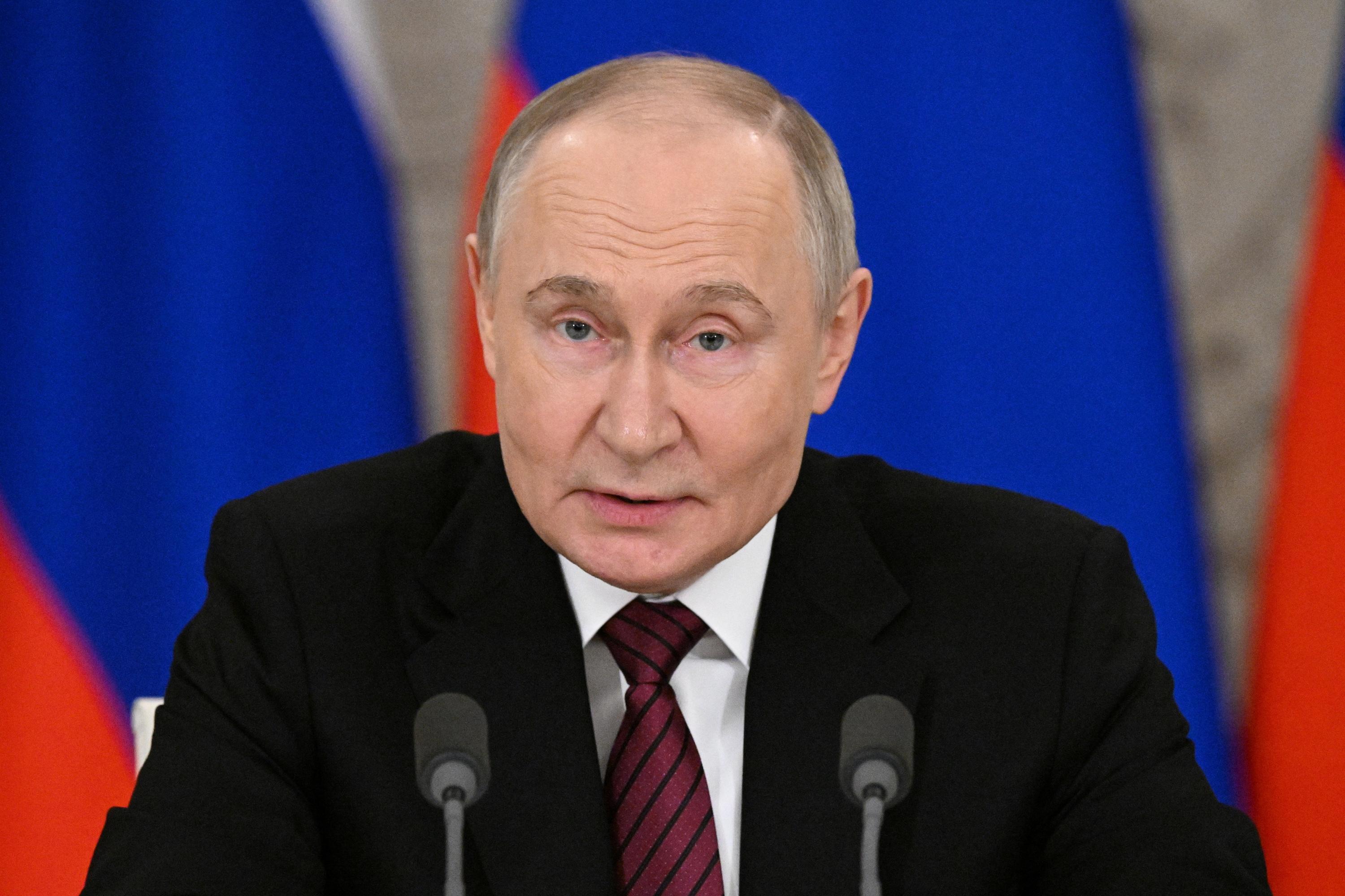 Vladimir Poutine propose des négociations directes avec l'Ukraine à Istanbul le 15 mai
