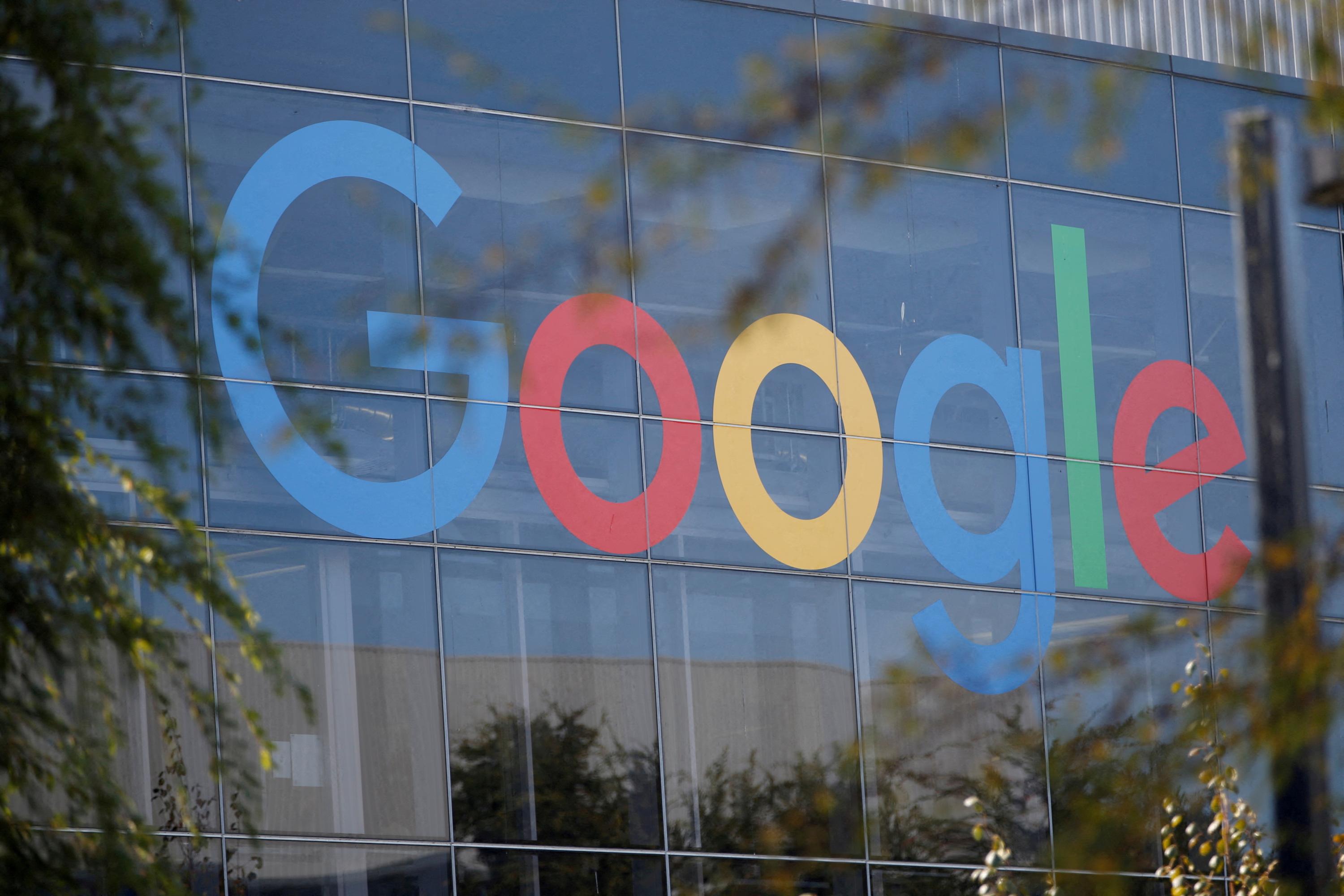 Google va intégrer de la publicité à son moteur de recherche renforcé à l'IA