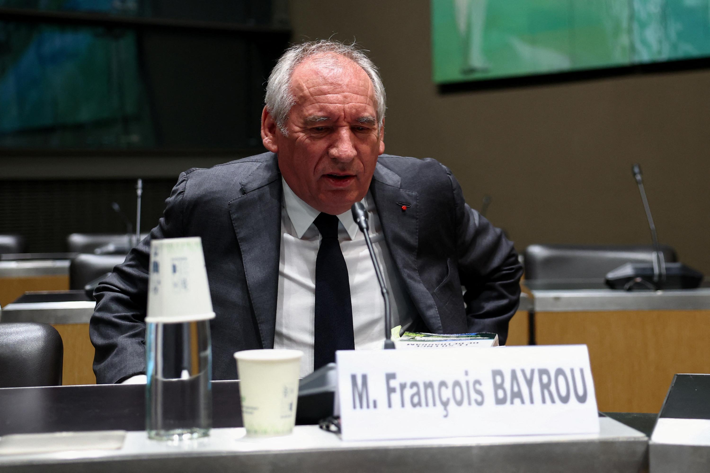 Affaire Bétharram : à l’appui de sa riposte, François Bayrou publie des documents censés l’innocenter